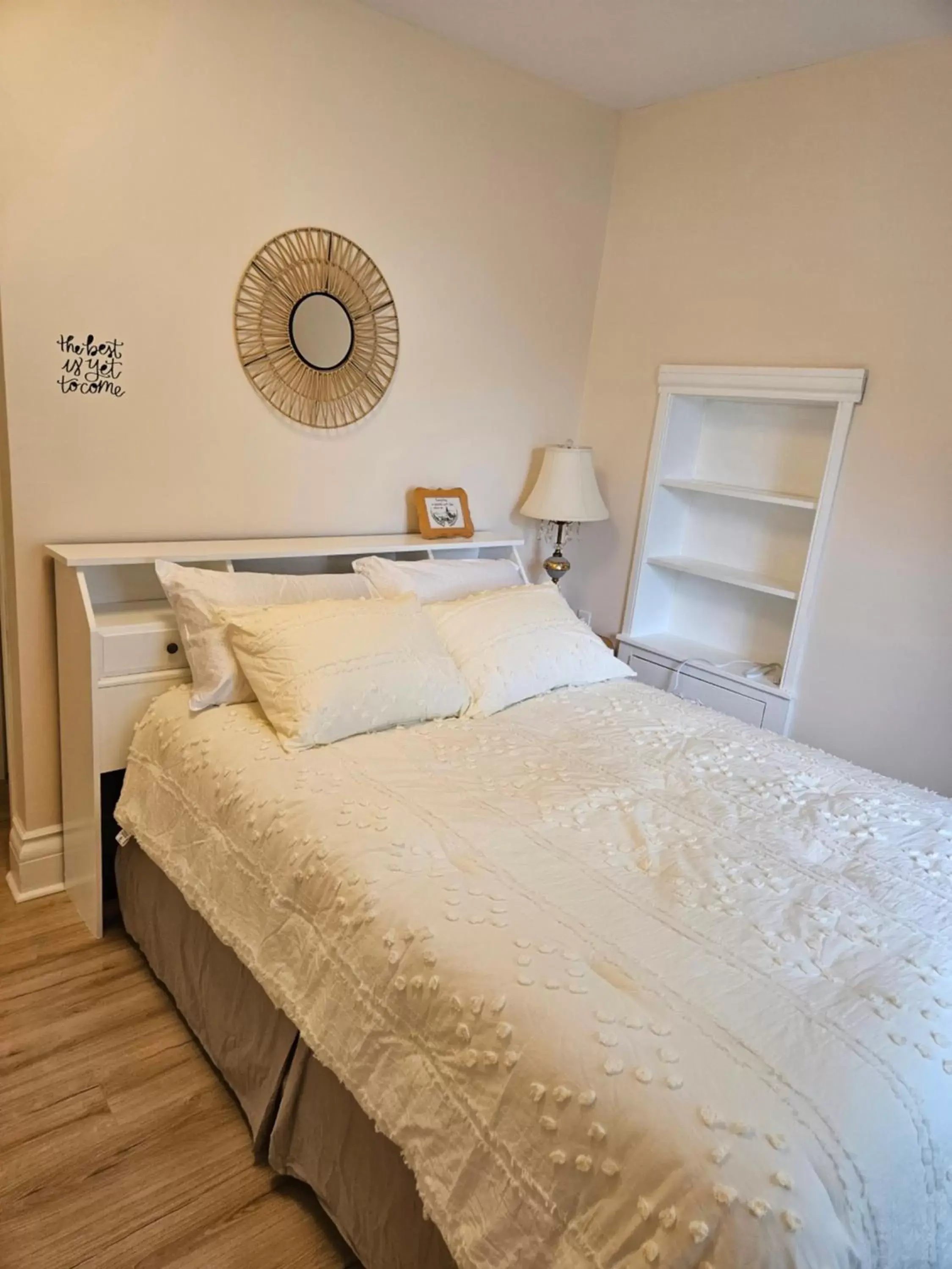 Internal: Not applicable to any particular room, Bed in Sunflower Guest Suites
