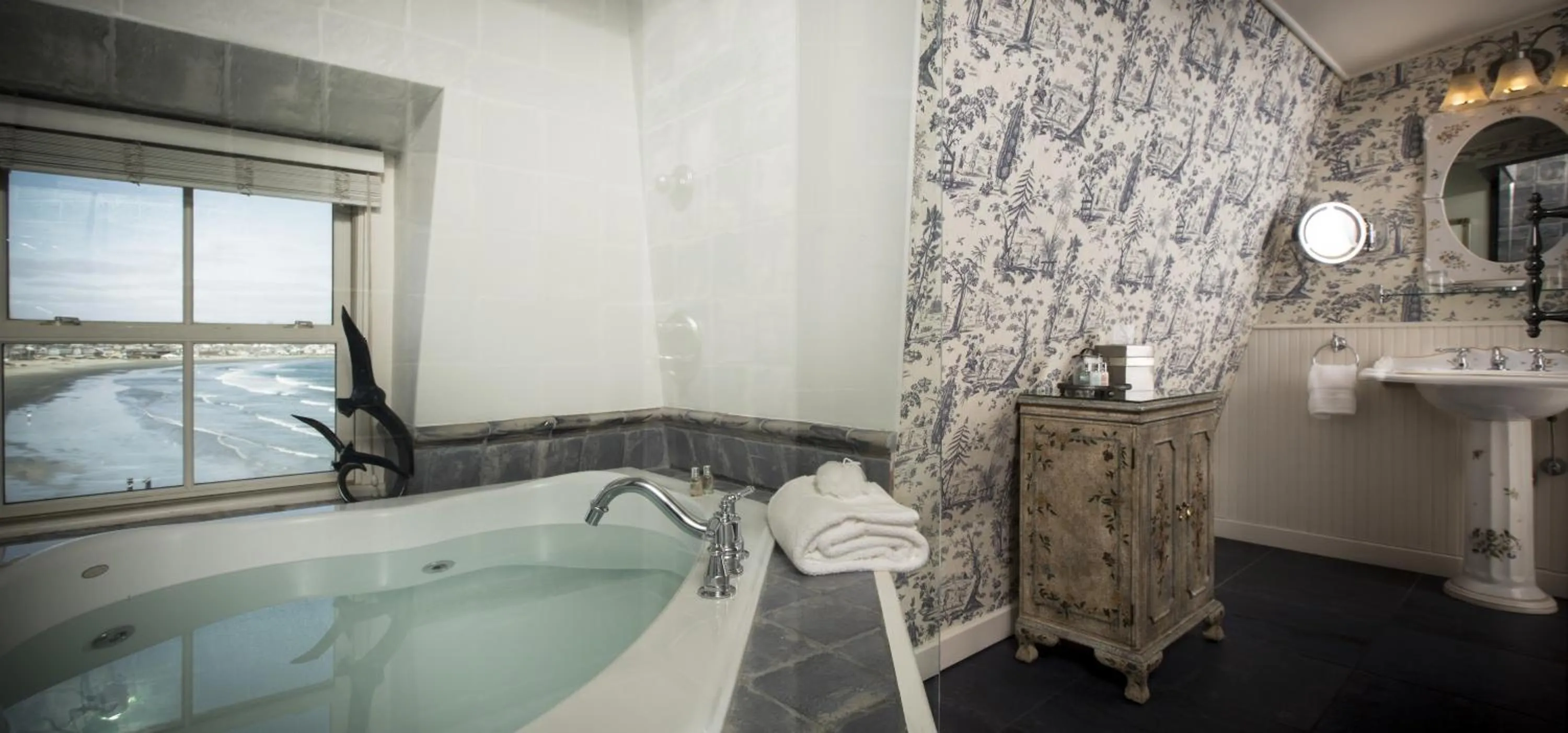 Day in The Chanler at Cliff Walk