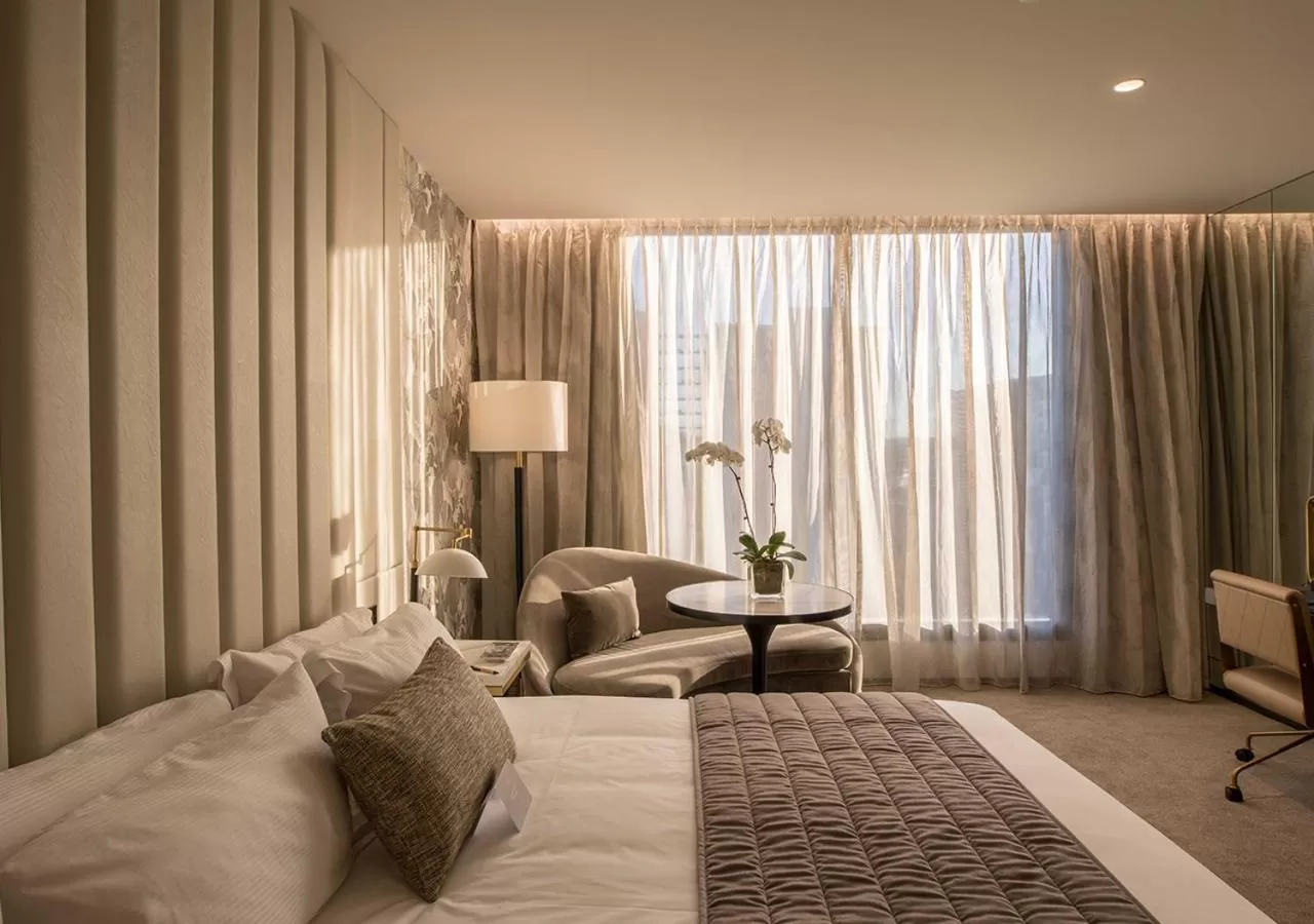 Photo of the whole room, Bed in Emporium Hotel South Bank