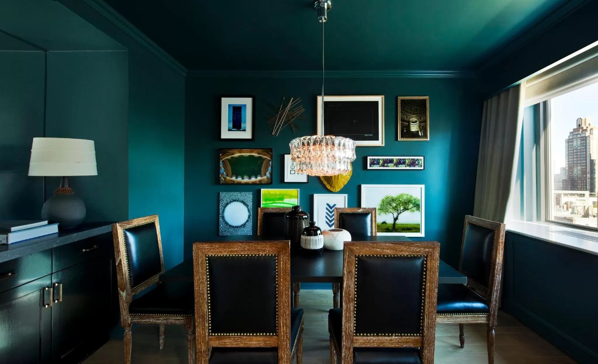 Photo of the whole room in Loews Regency New York Hotel