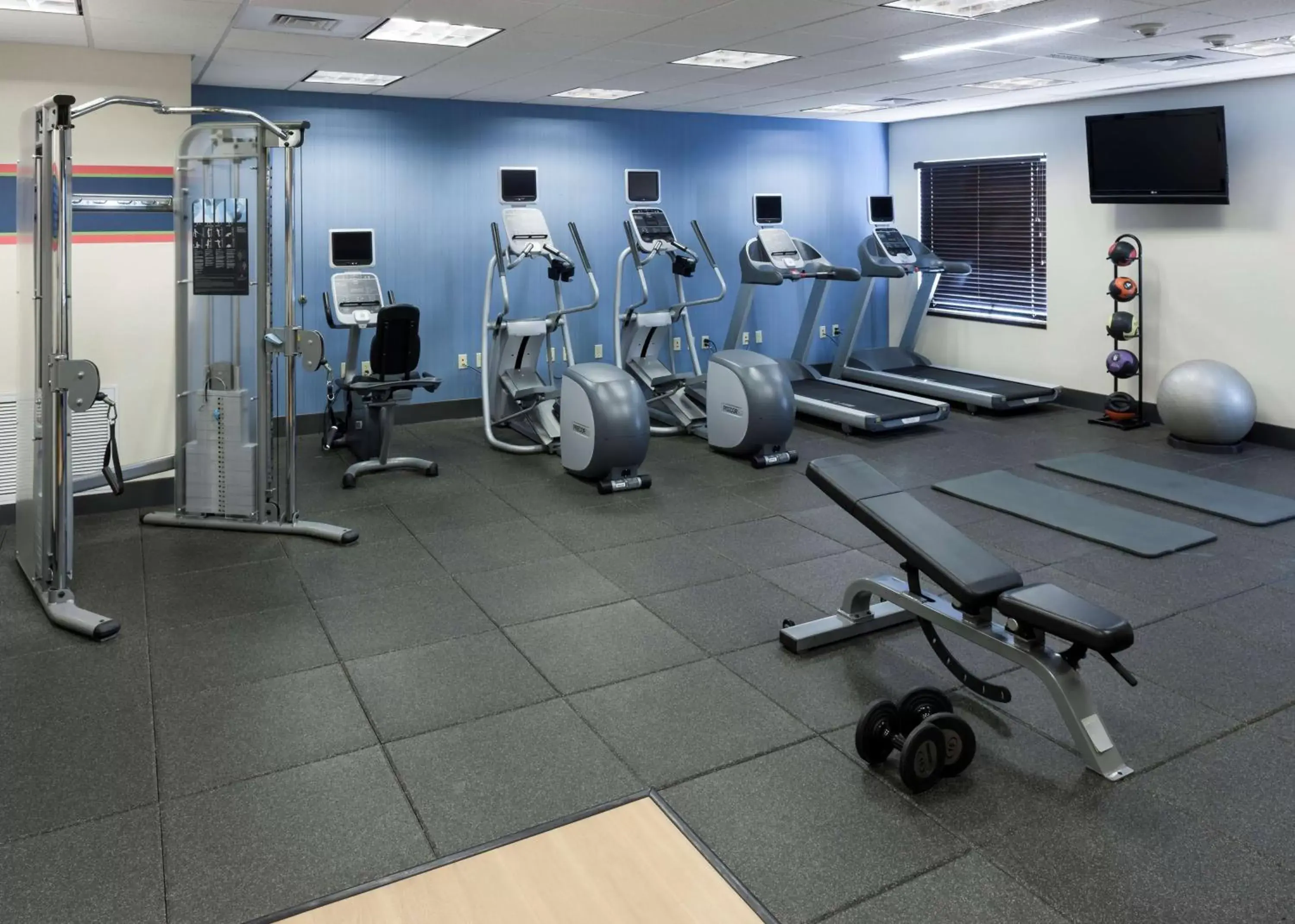 Fitness centre/facilities, Fitness Center/Facilities in Hampton Inn & Suites Phoenix North/Happy Valley