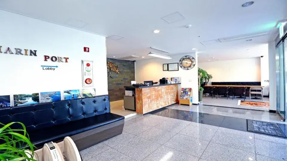 Lobby/Reception in Marineport Resort