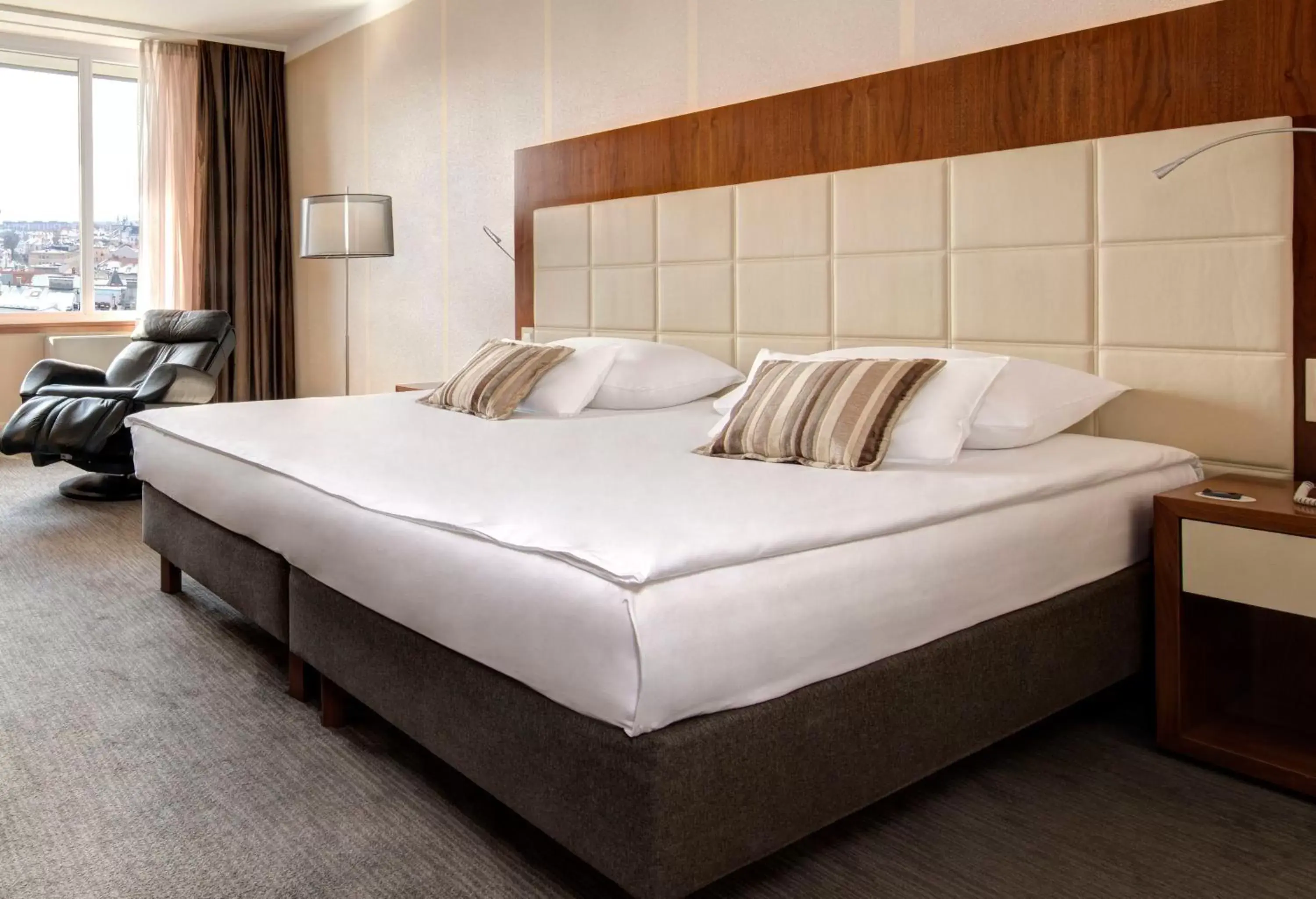 Bedroom, Bed in Eurostars uHOTEL