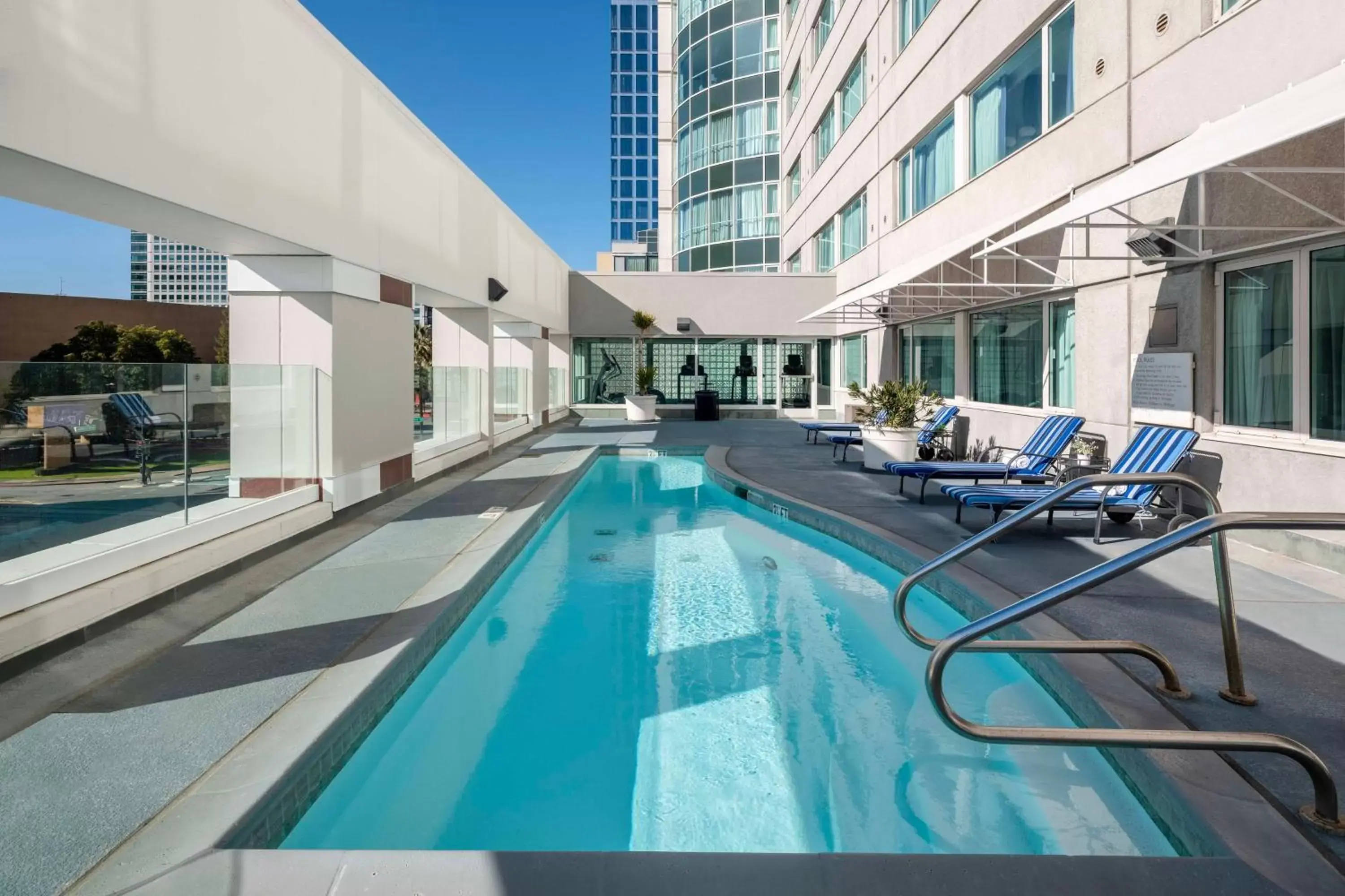 Pool view, Swimming Pool in Hilton San Jose