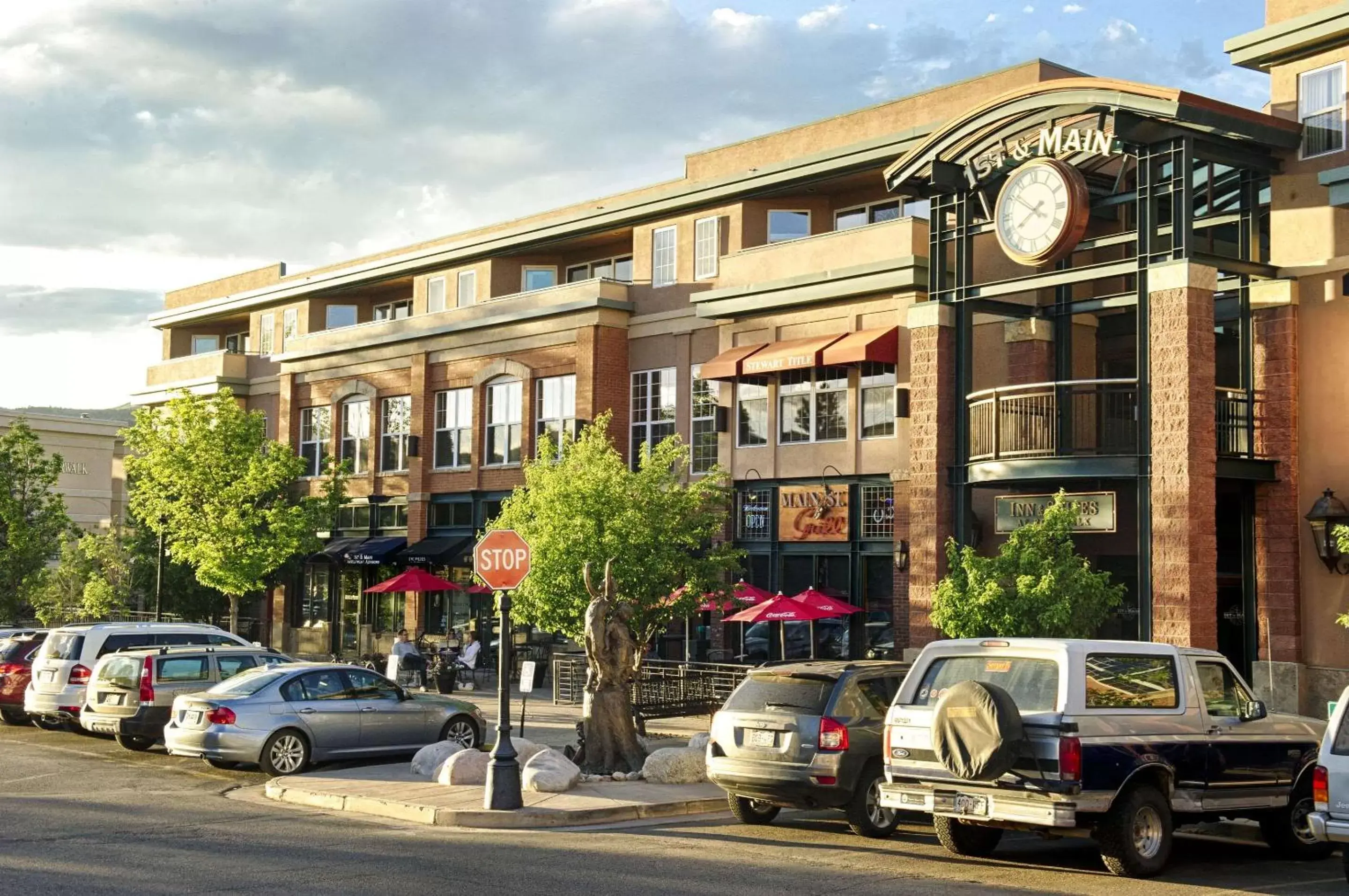 Property Building in The Inn at Riverwalk