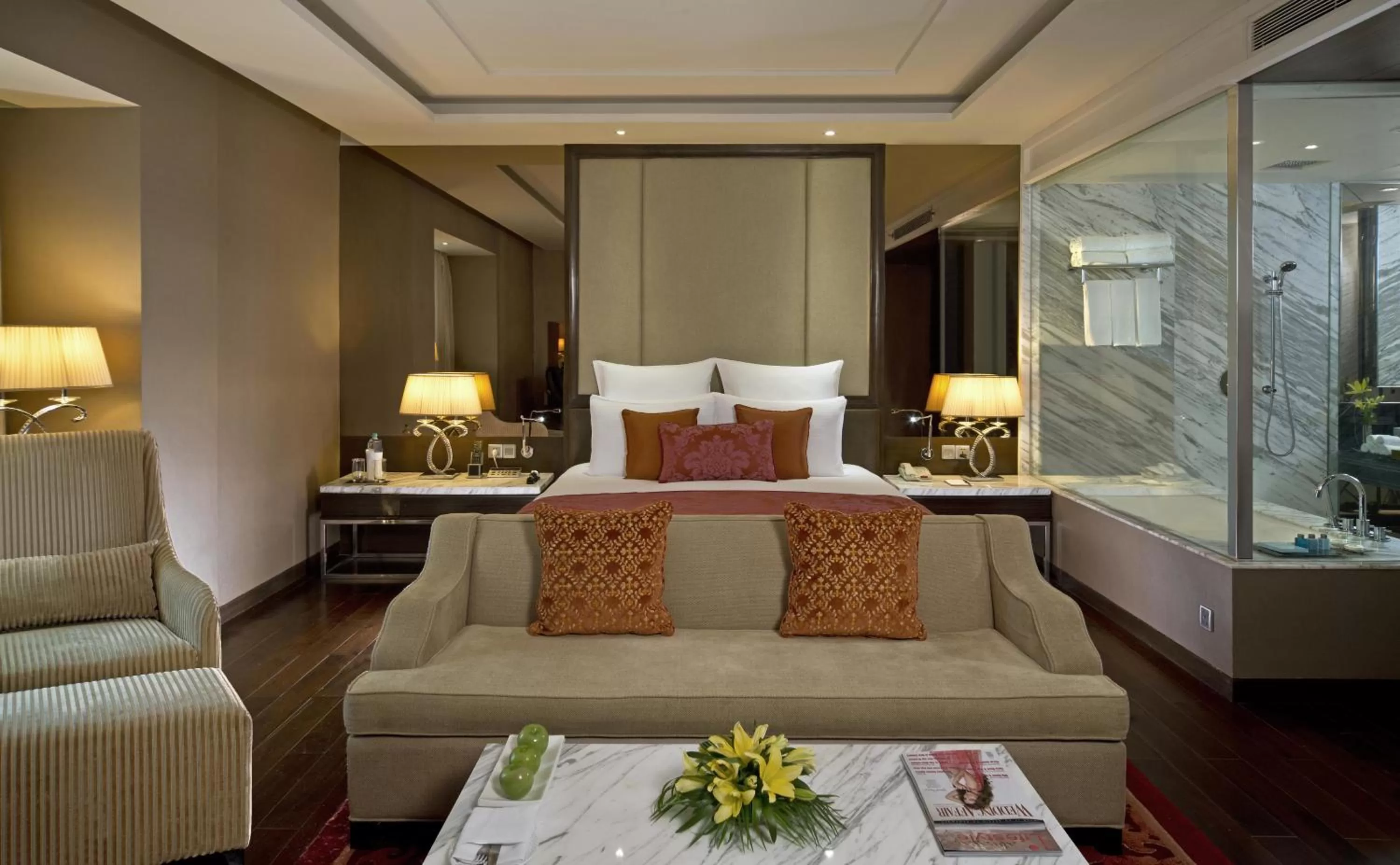 Bedroom, Bed in Radisson Blu Jaipur