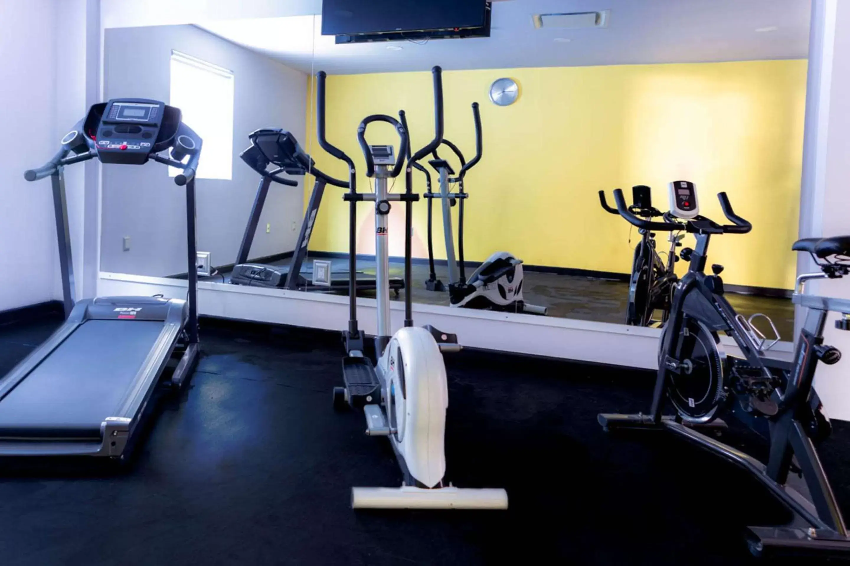 Fitness centre/facilities, Fitness Center/Facilities in Comfort Inn & Suites Los Cabos