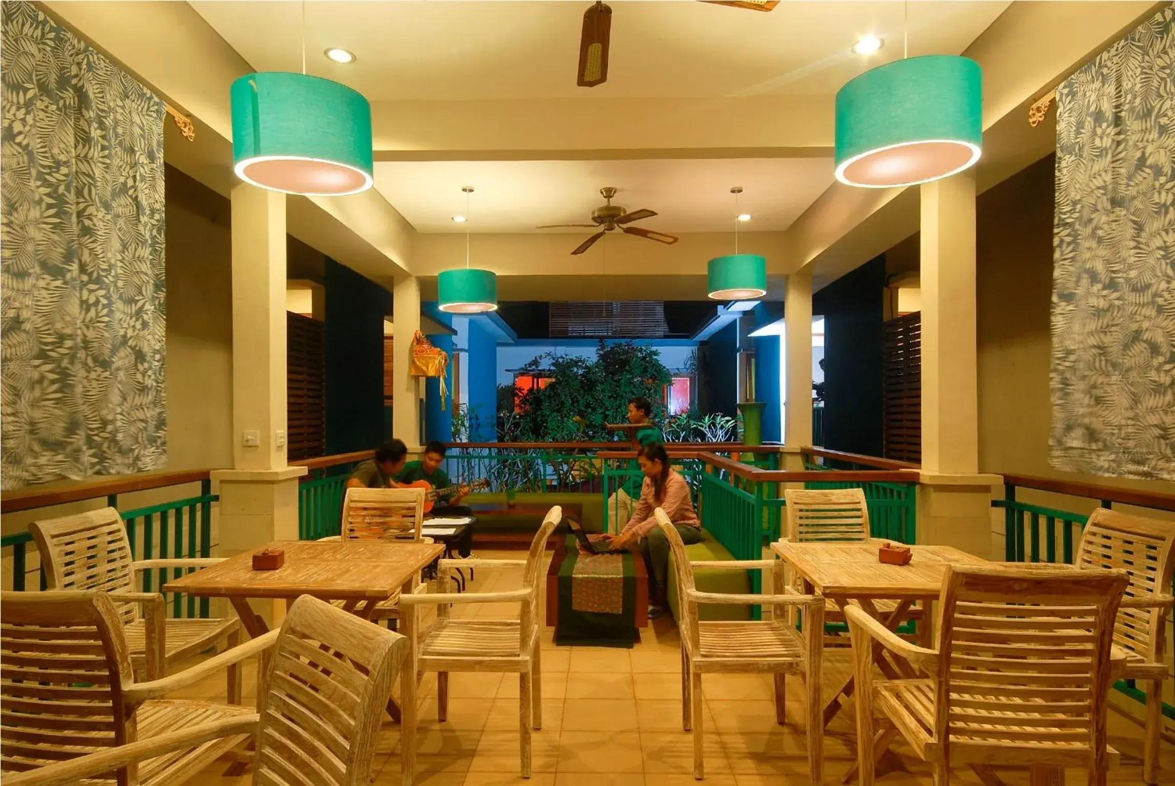 Restaurant/places to eat in The Green Zhurga Suite Seminyak Restaurant/places to eat in The Green Zhurga Suite Seminyak