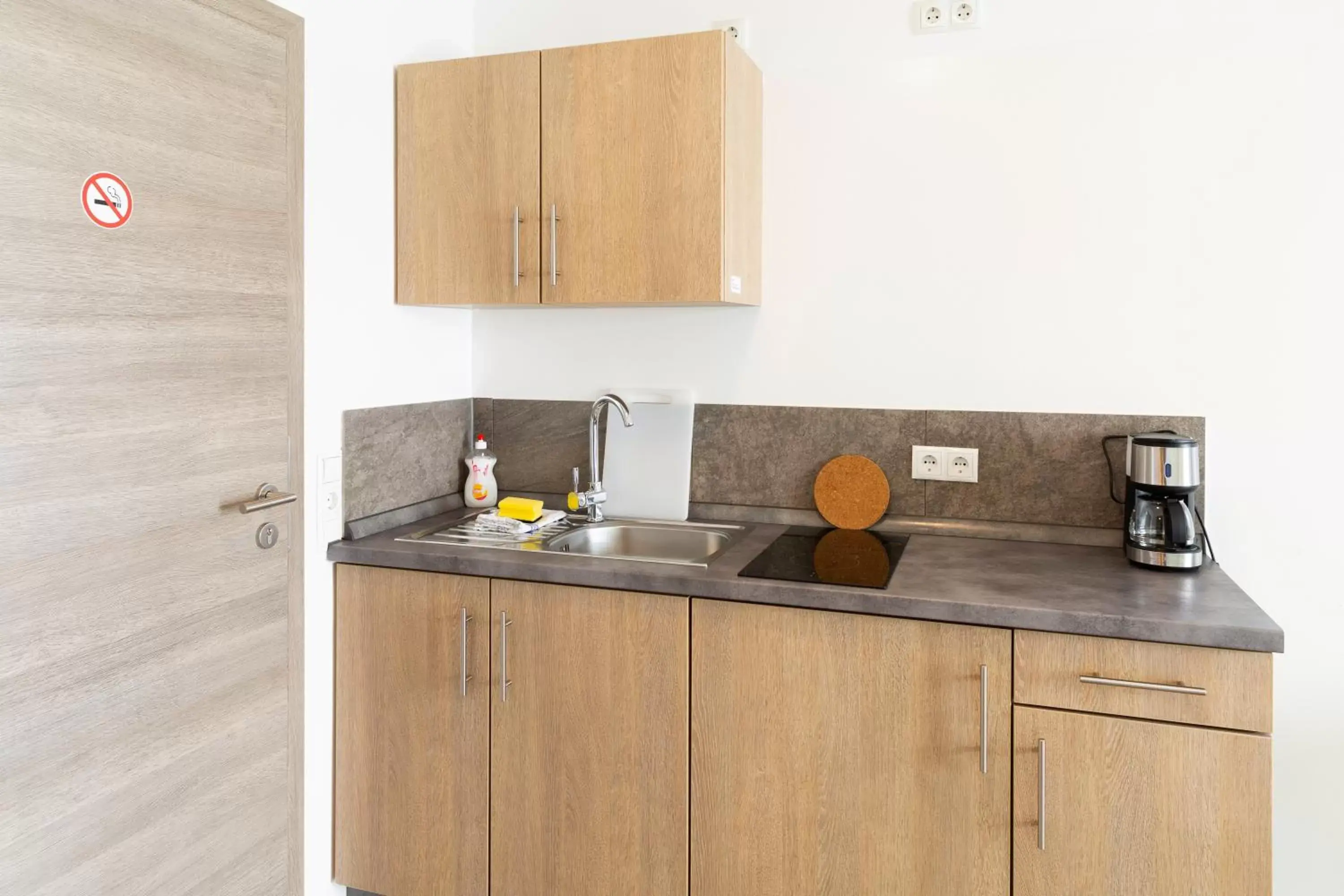 Large Twin Room in Green Guest House Large Twin Room in Green Guest House