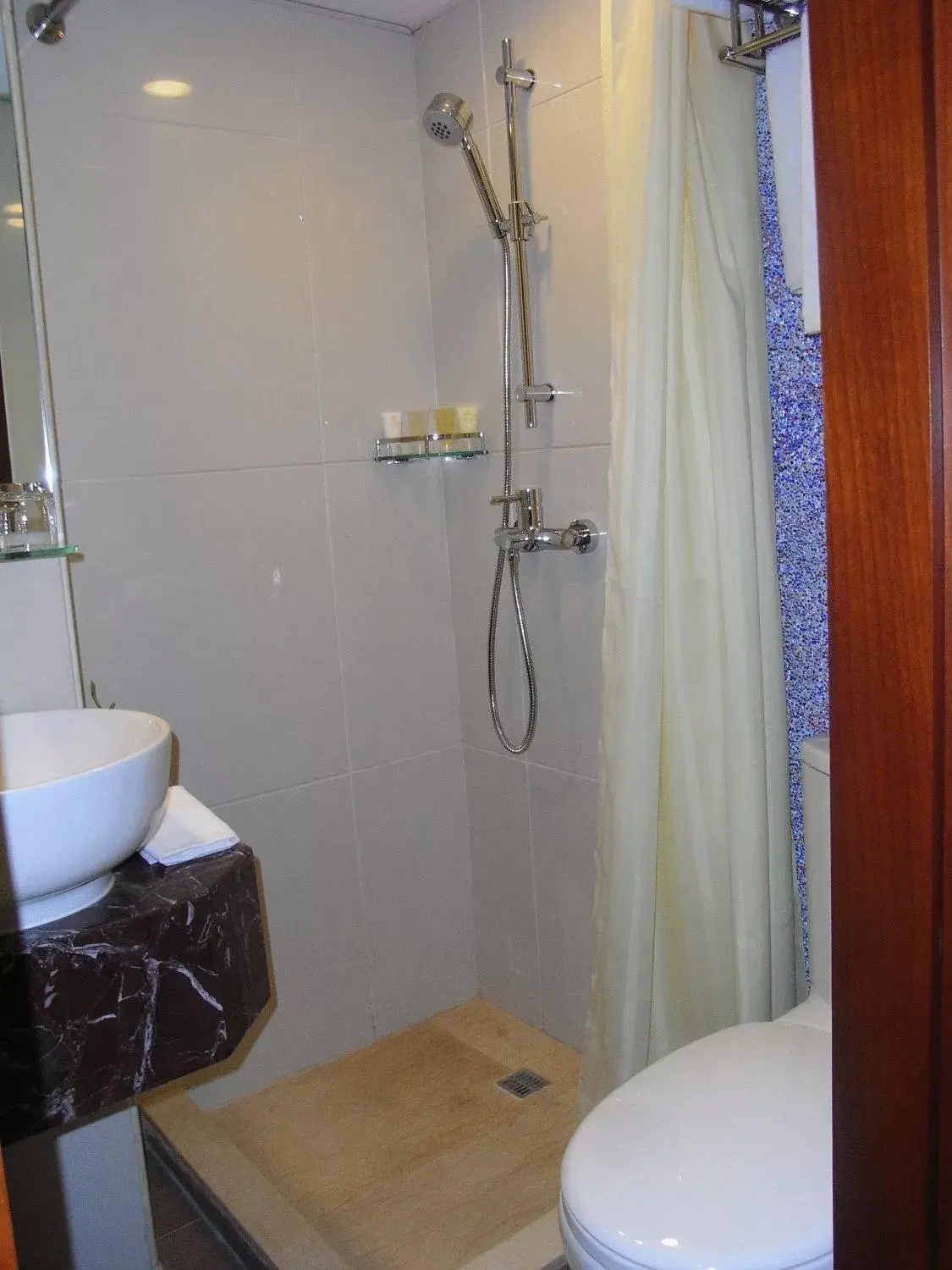 Bathroom in Oriental Lander Hotel
