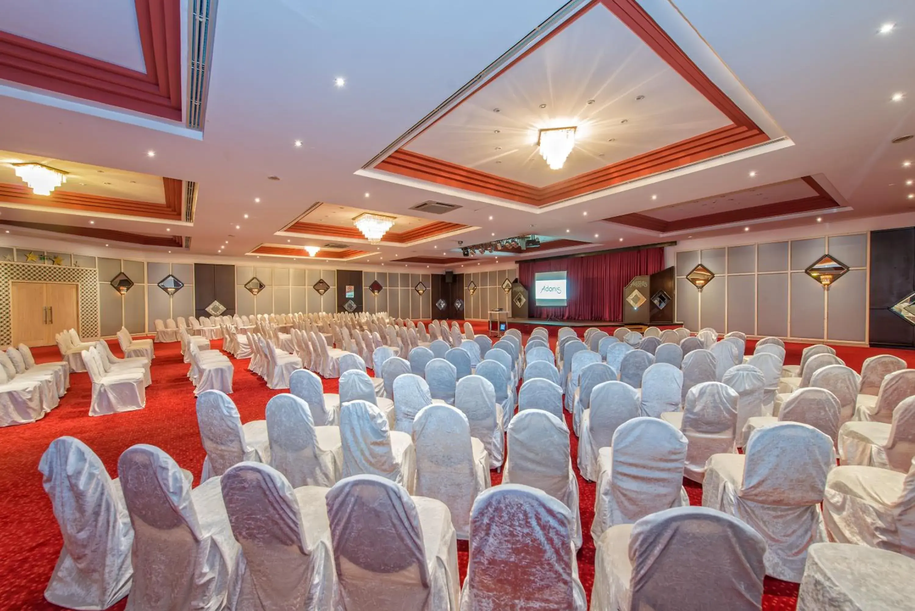 Banquet/Function facilities, Banquet Facilities in Adonis Hotel