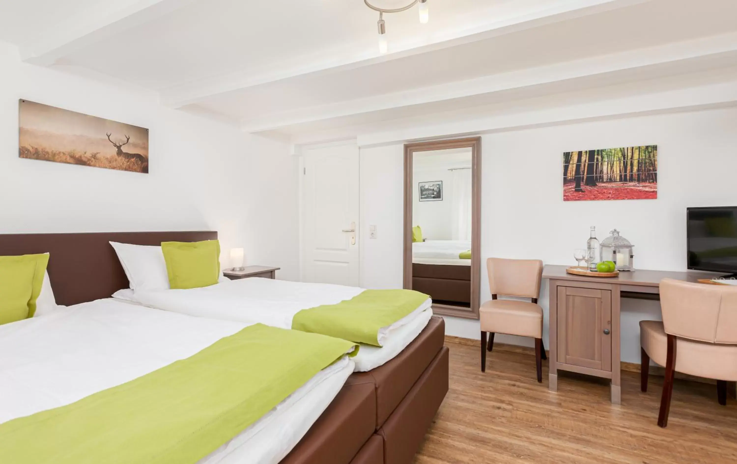 Double Room - single occupancy in Hotel Landgasthof Hölzer Double Room - single occupancy in Hotel Landgasthof Hölzer