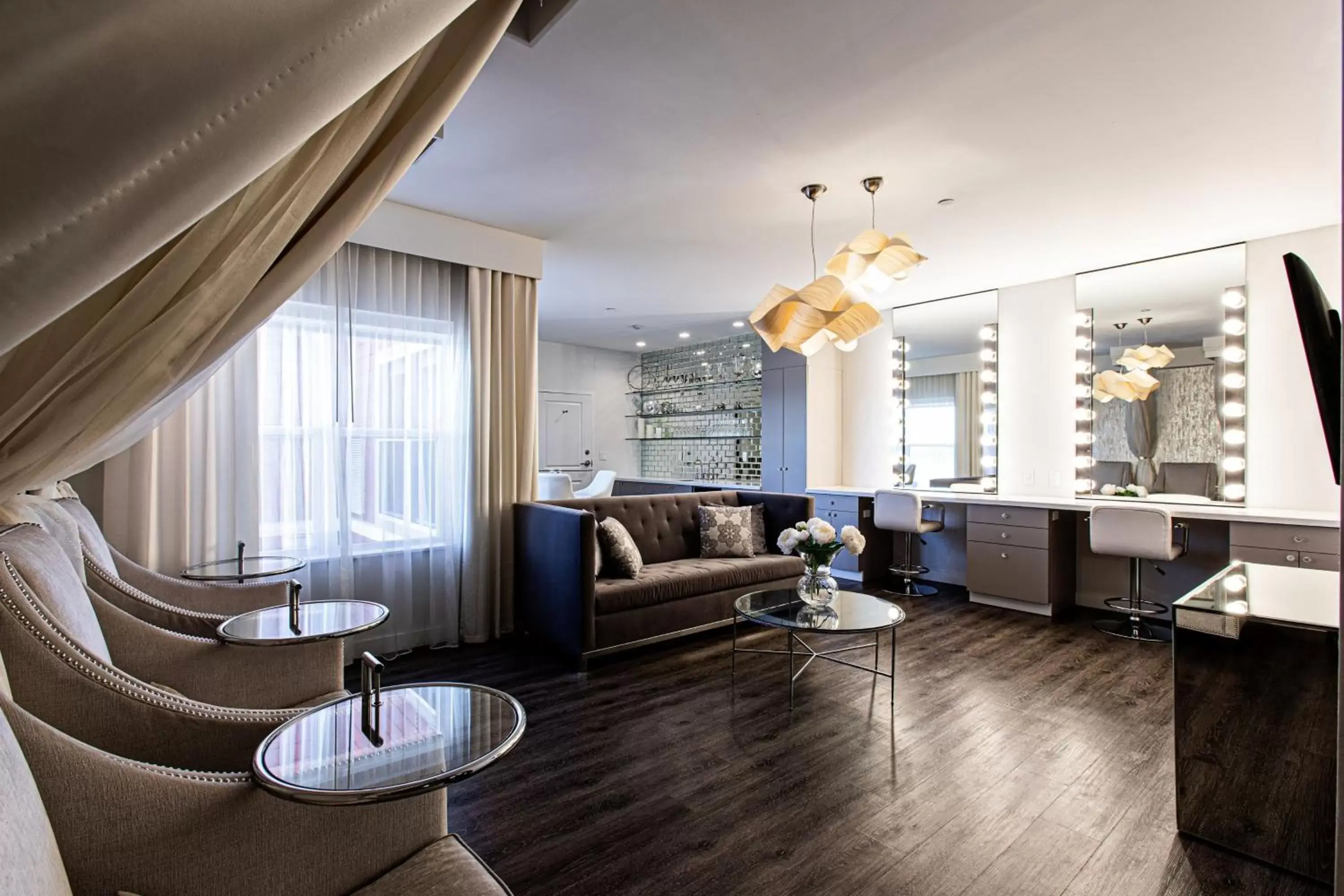 Photo of the whole room, Seating Area in Residence Inn by Marriott New York Long Island East End