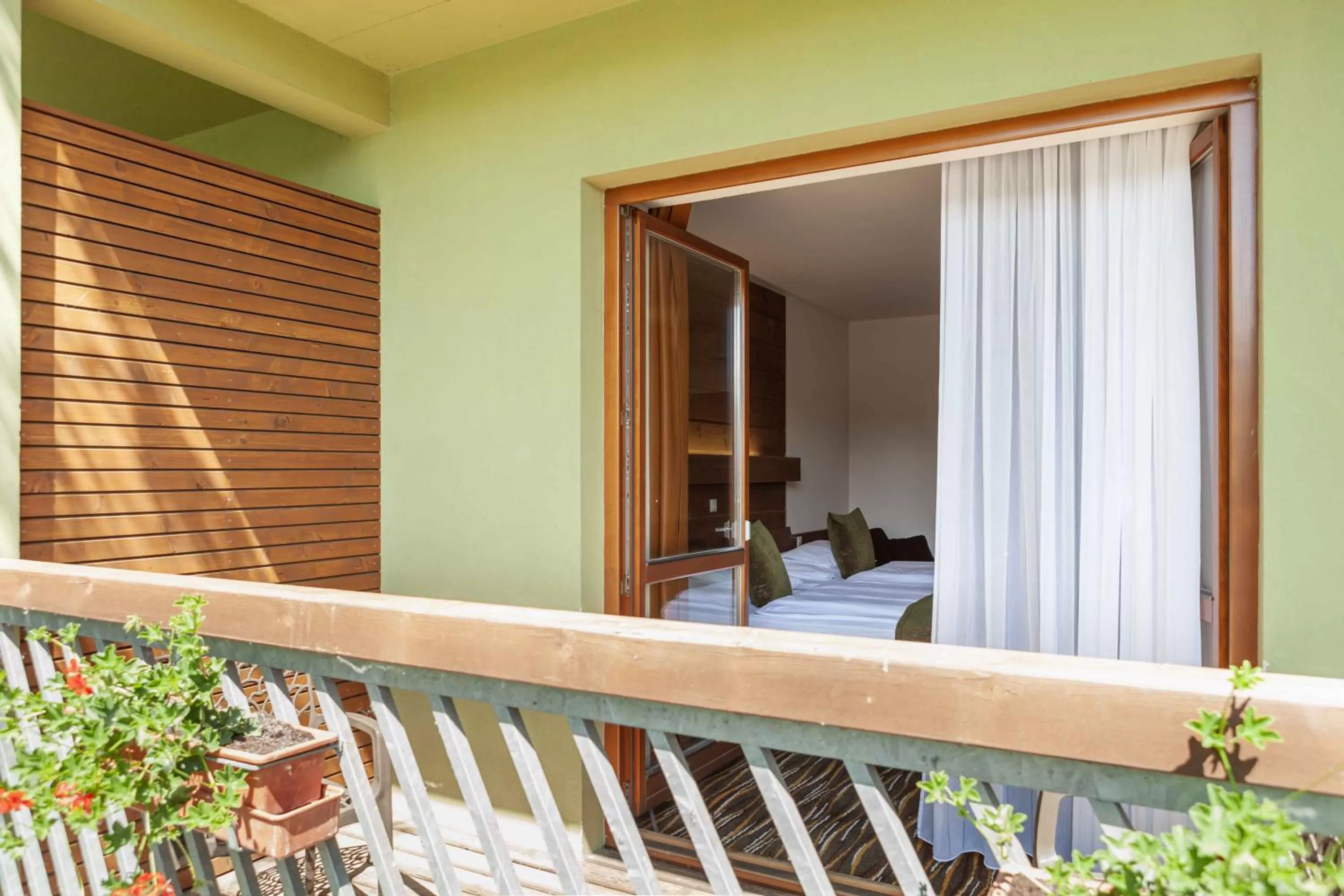 Bed in Equitana Hotel Resort