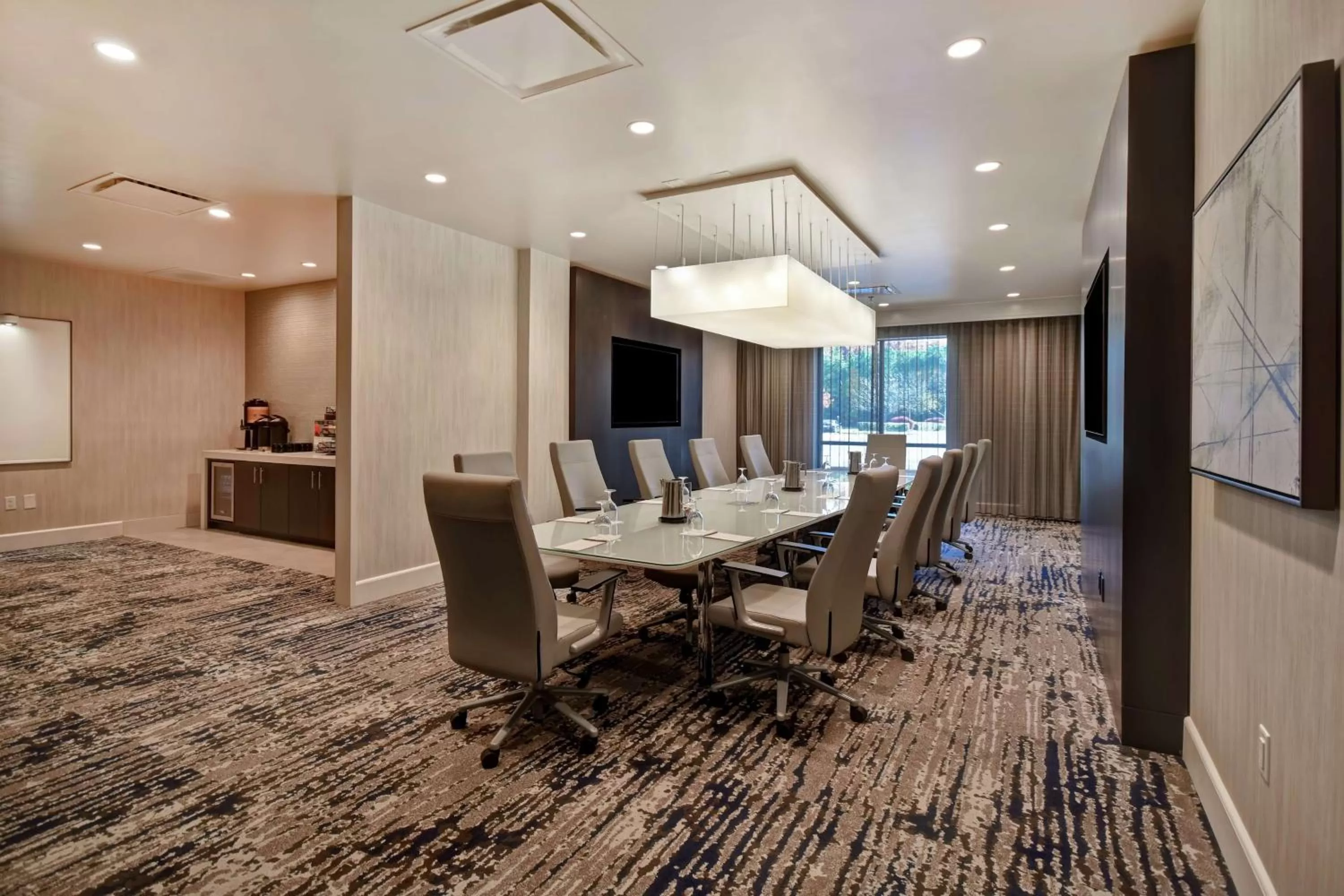 Meeting/conference room in Embassy Suites by Hilton Raleigh Durham Research Triangle
