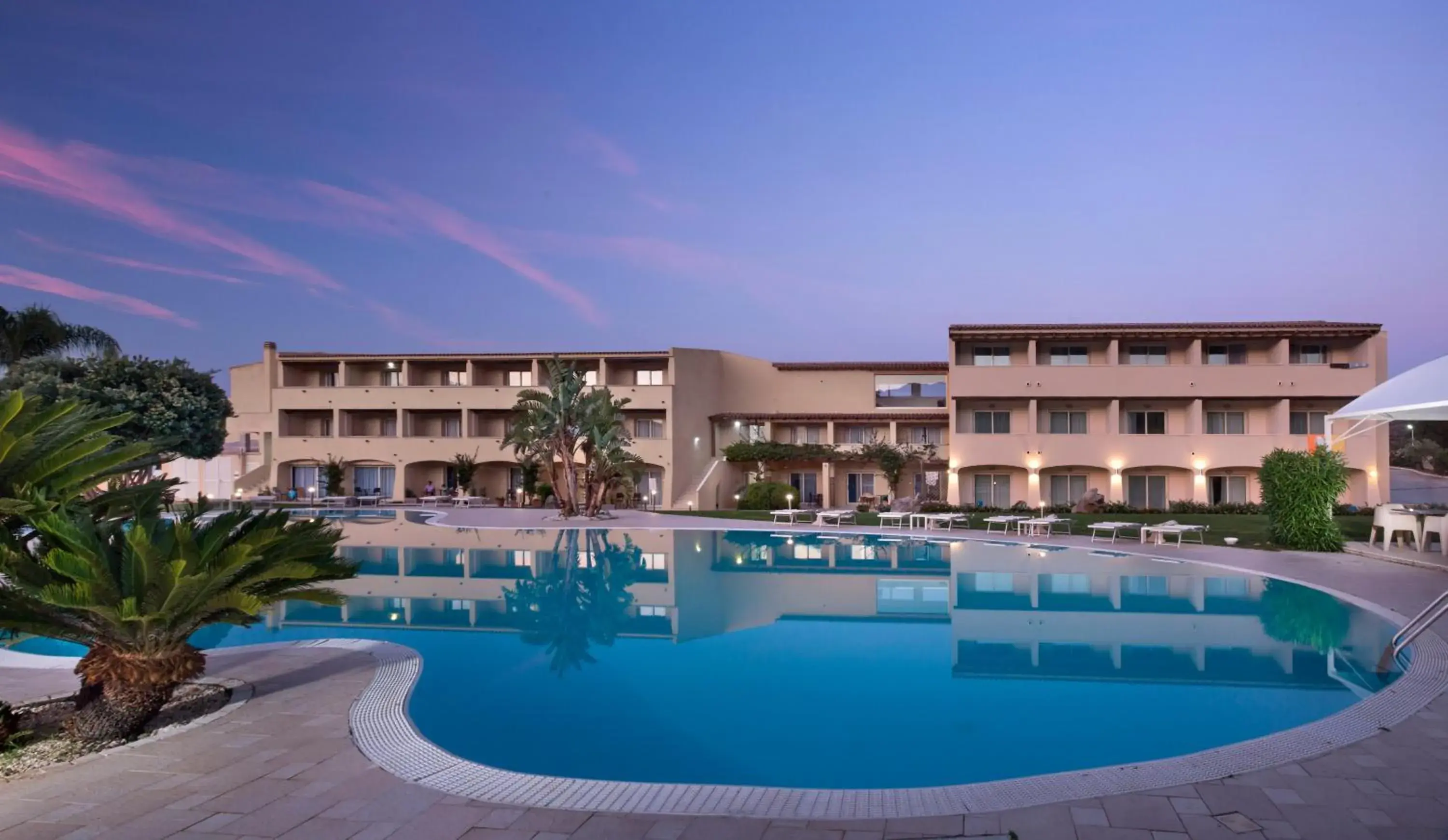 Property Building in Hotel San Teodoro