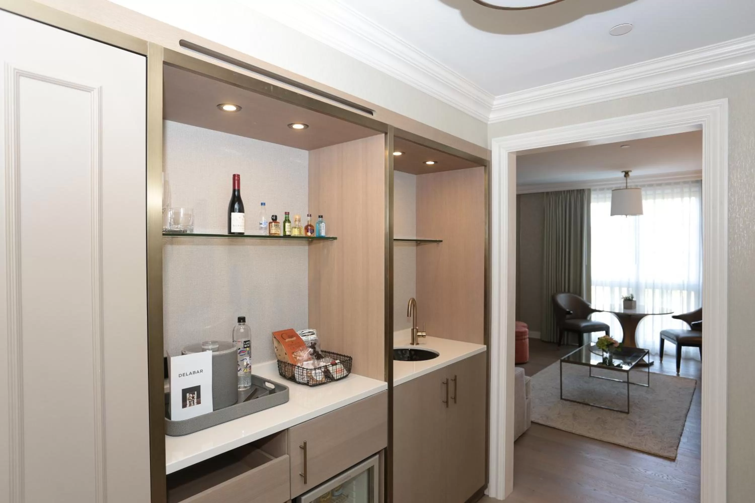 Area and facilities in Delamar West Hartford