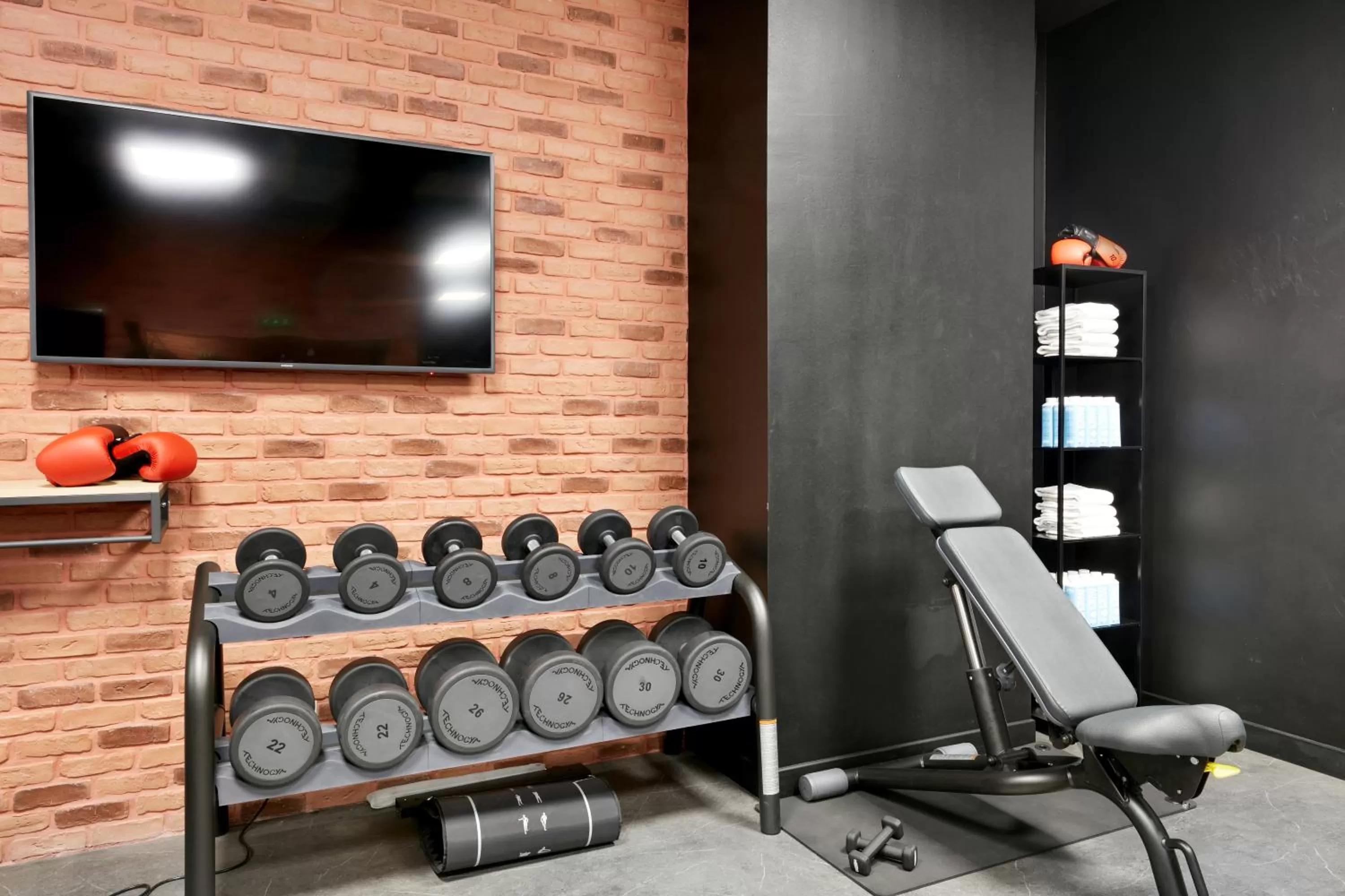 Fitness centre/facilities in Novotel Paris Est