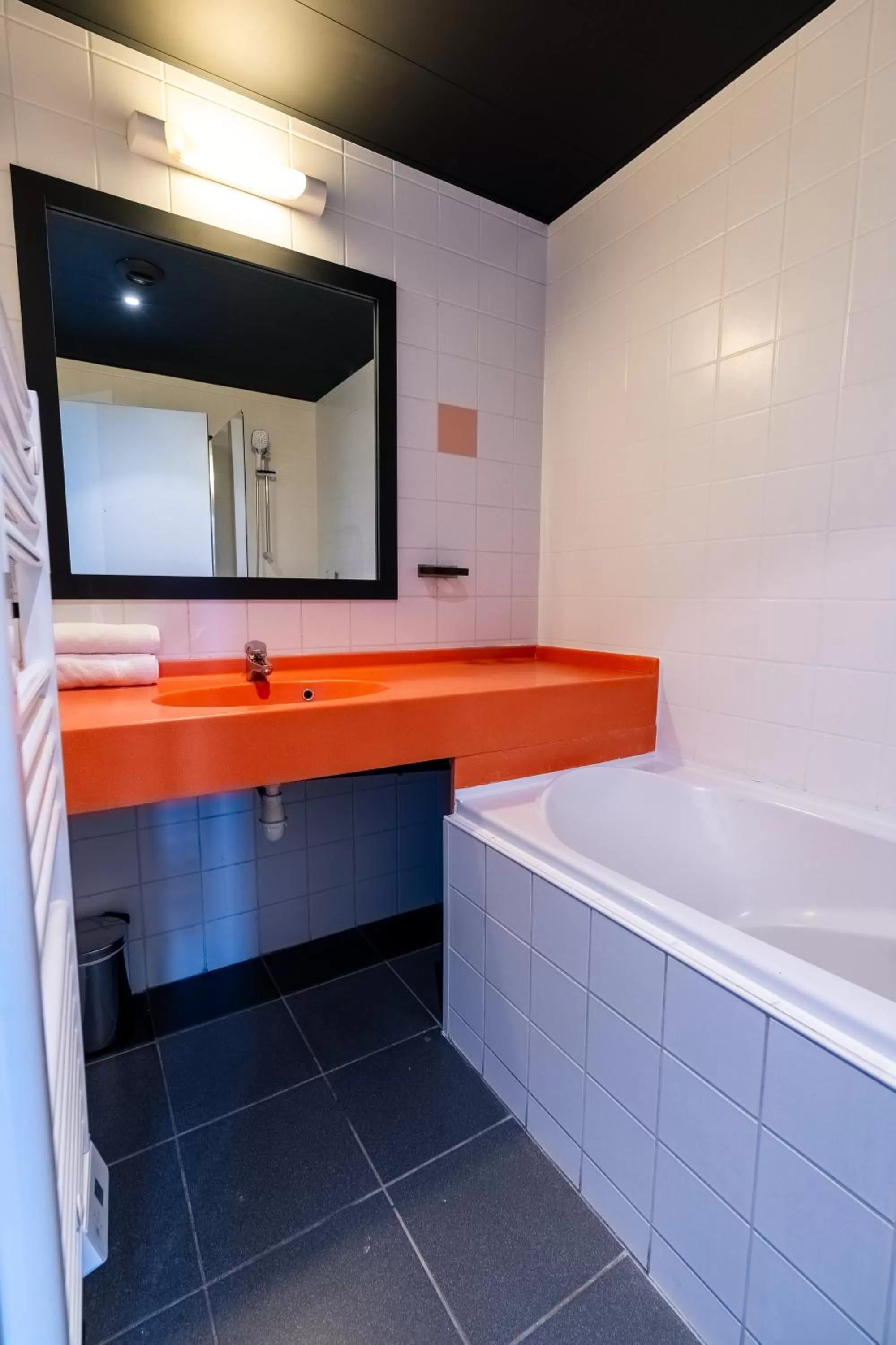 Bathroom in Cowool Lille Villeneuve D'Ascq - Ex Olivarius