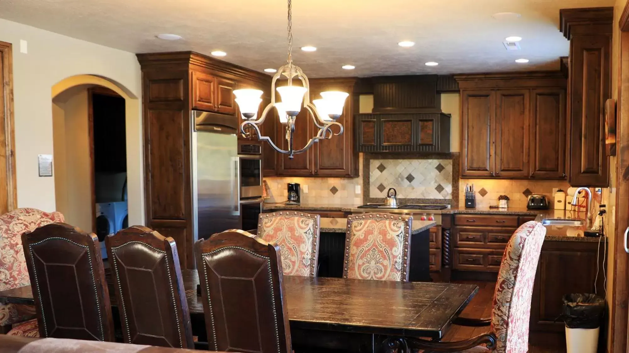 Kitchen/Kitchenette in Zion Ponderosa Ranch Resort