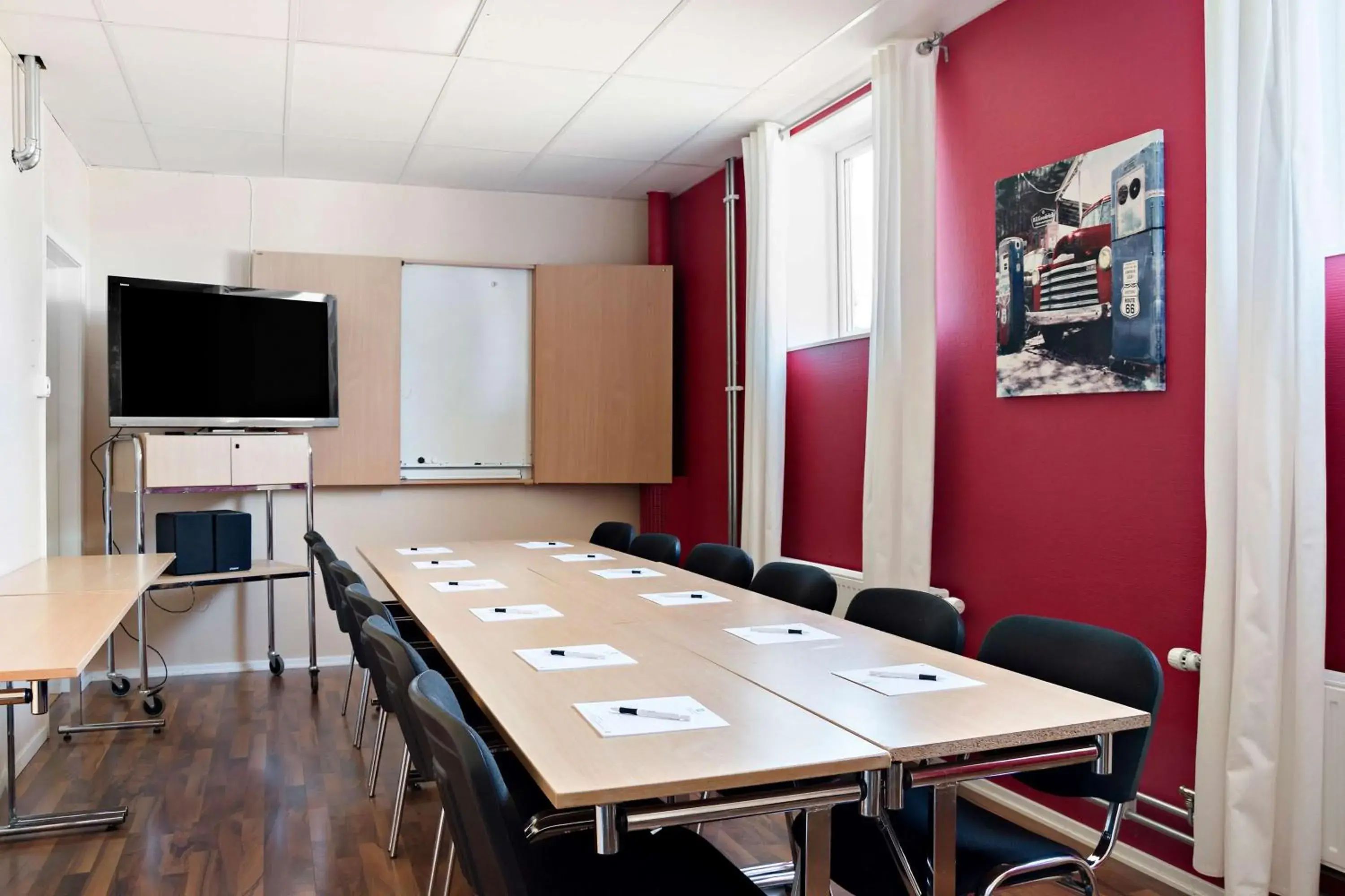 Meeting/conference room in Sure Hotel by Best Western Vilsta Sporthotell