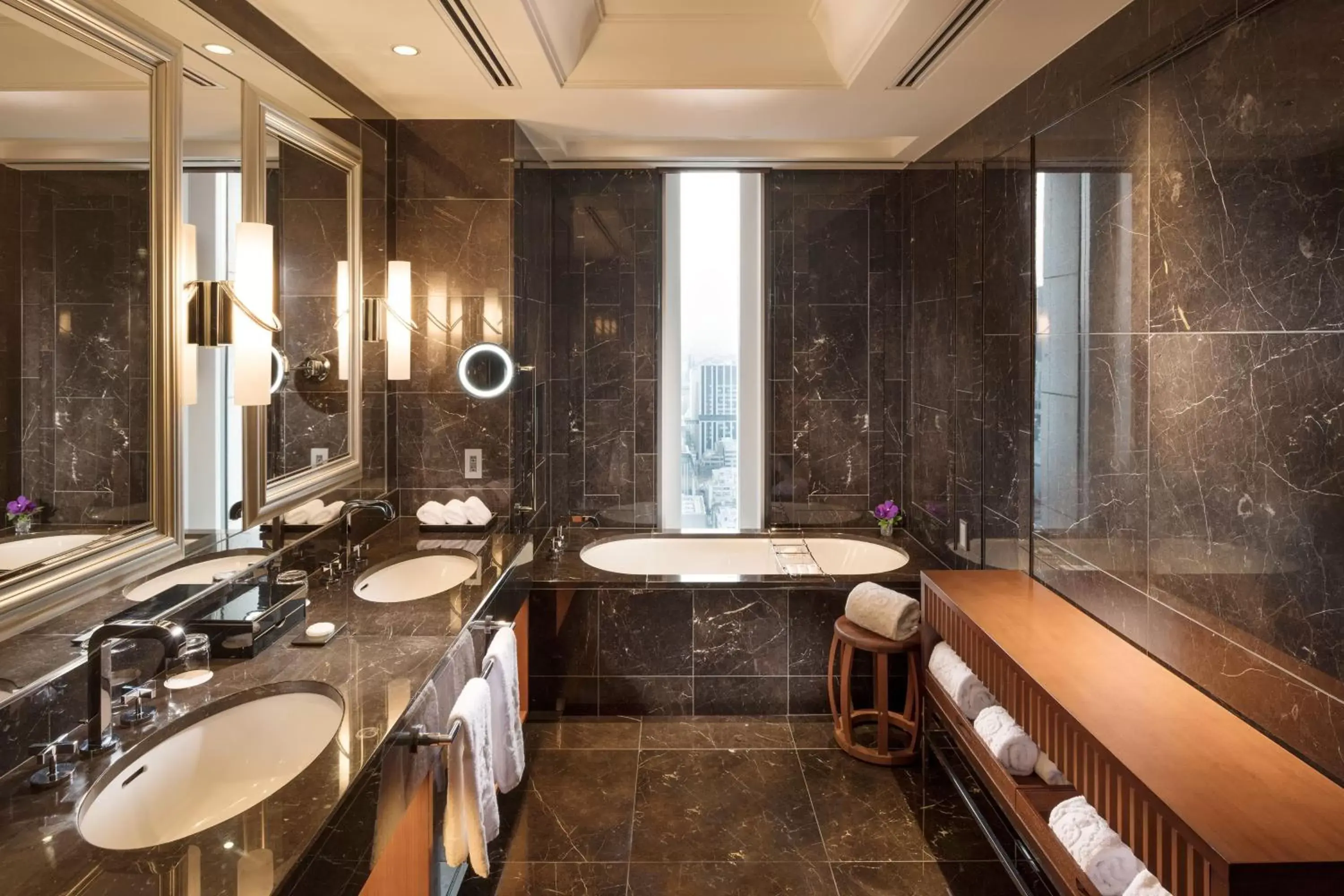 Bathroom in St. Regis Osaka