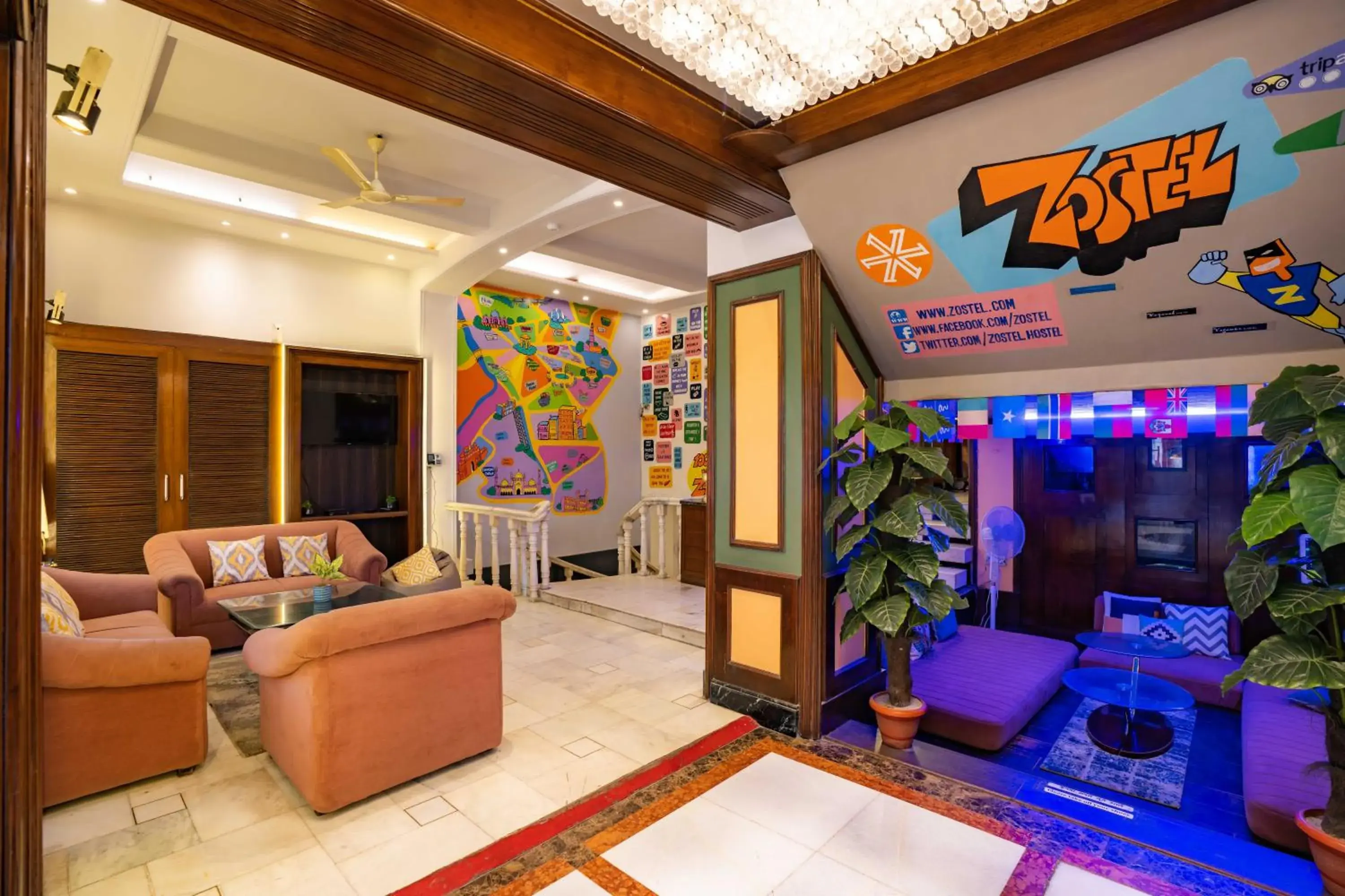 Communal lounge/ TV room, Lobby/Reception in Zostel Delhi Hostel
