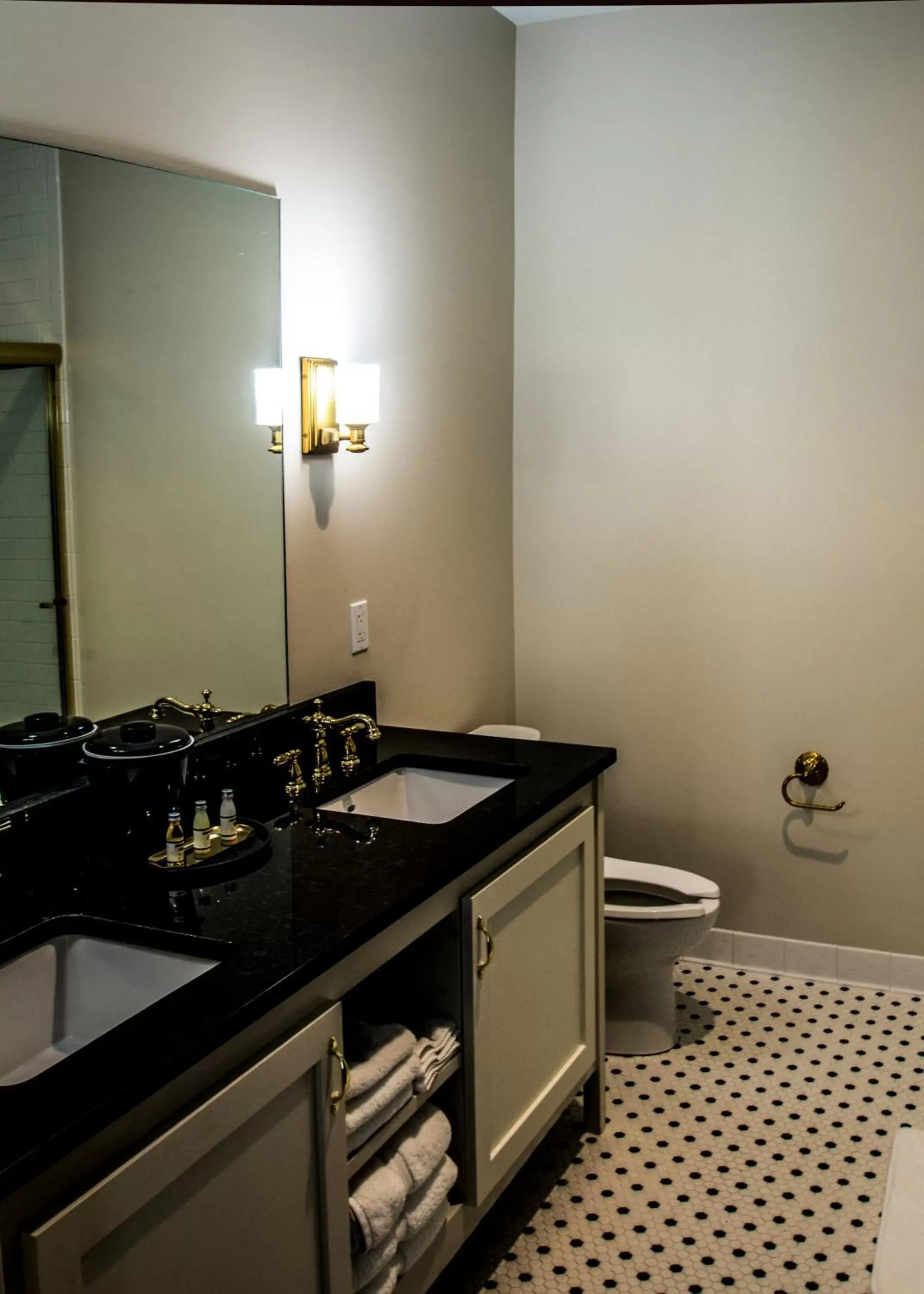 Bathroom in Meadows Hotel