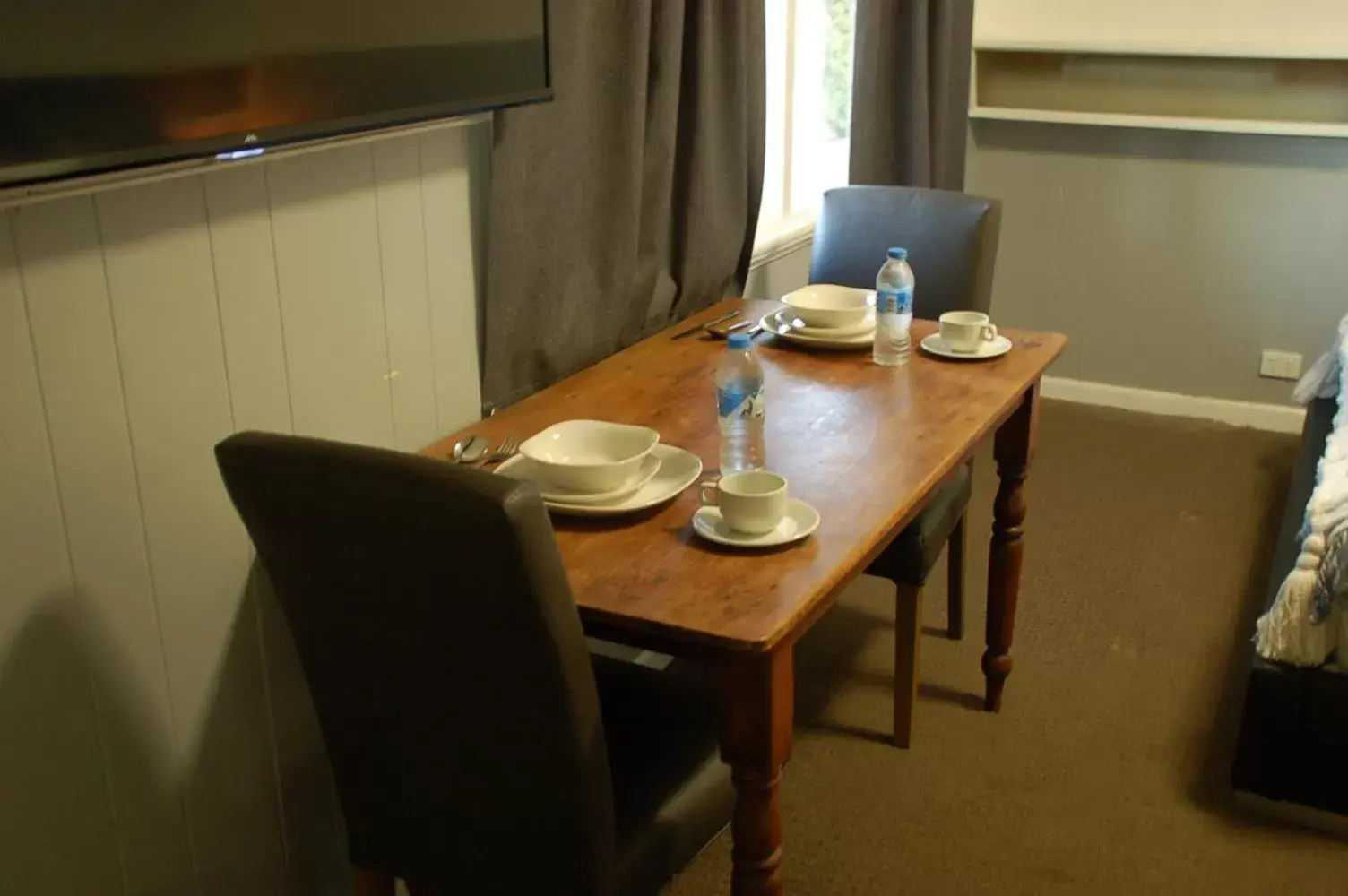 Dining Area in Calder Motel