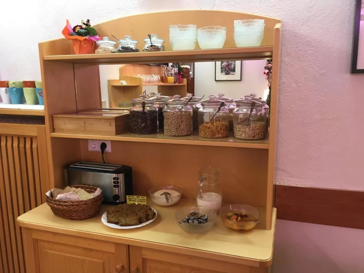 Buffet breakfast in B&B Pension Karlsdorfer Hof