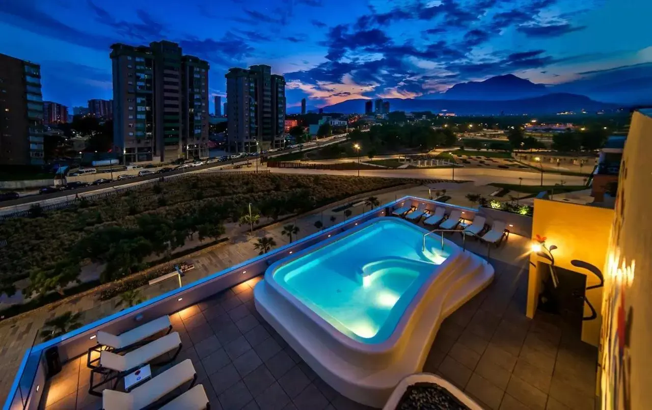 Pool View in Hotel Carlos I