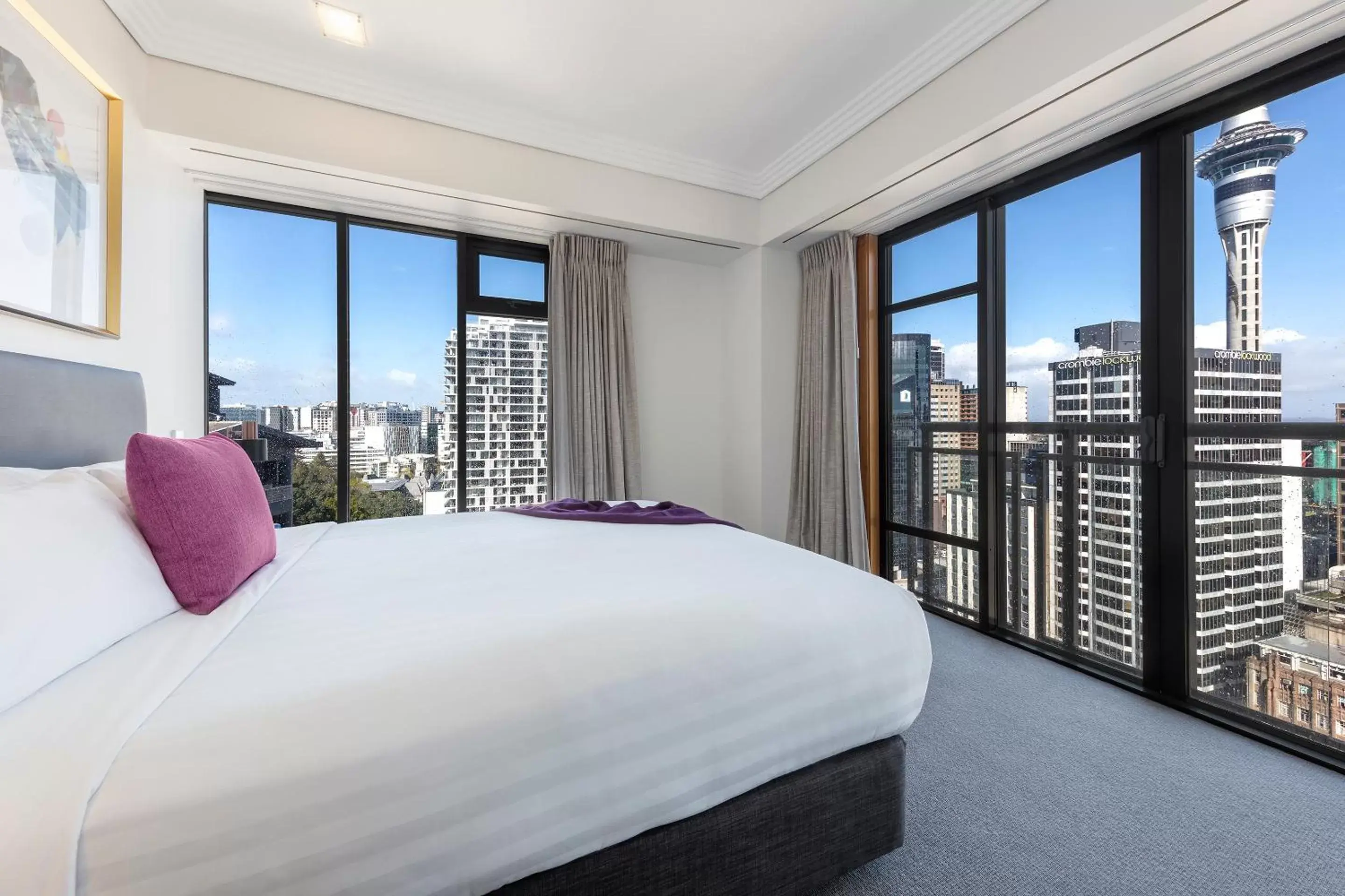 Bed in Avani Metropolis Auckland Residences