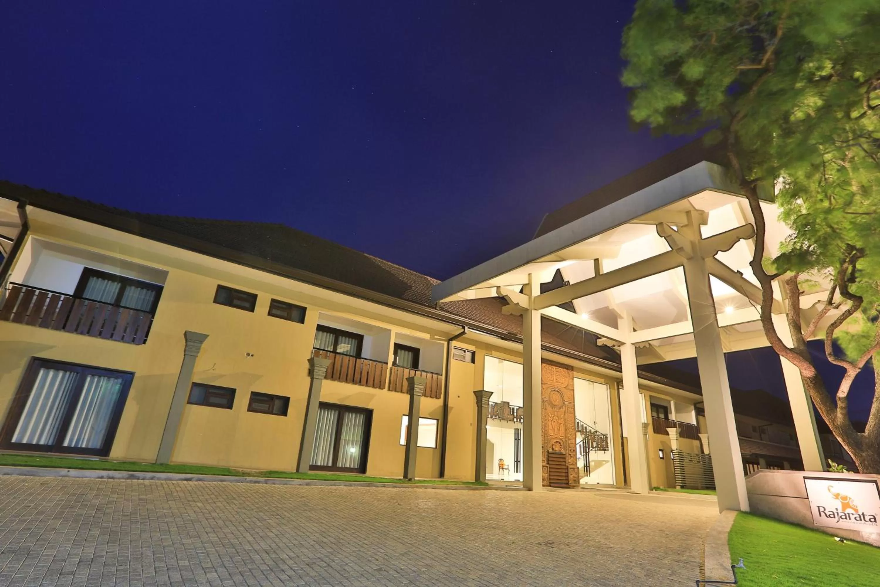 Property building in Rajarata Hotel Anuradhapura