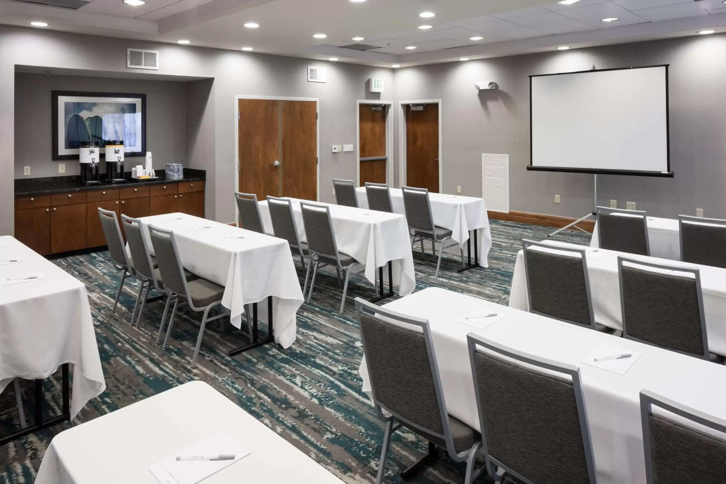 Meeting/conference room in Hampton Inn Los Angeles Orange County Cypress