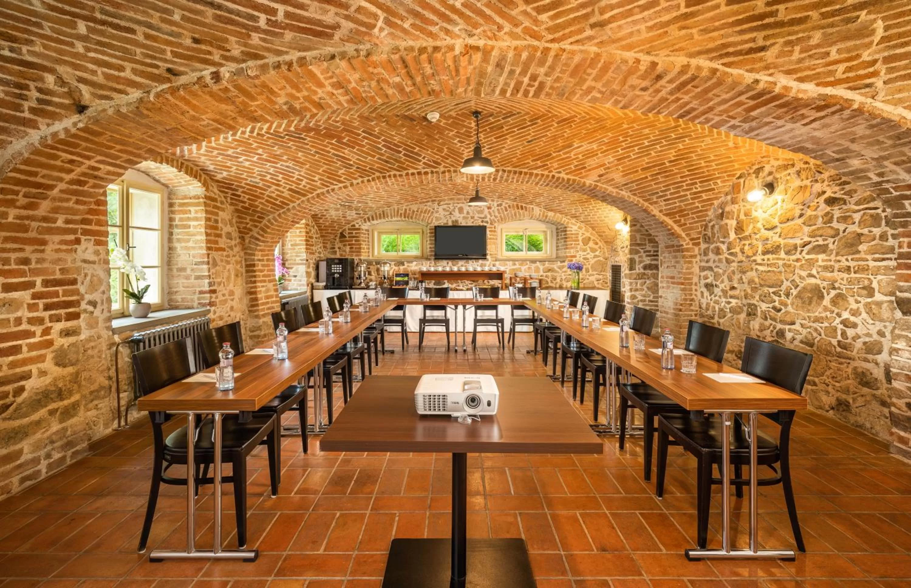 Business facilities in Bellevue Hotel Benešov