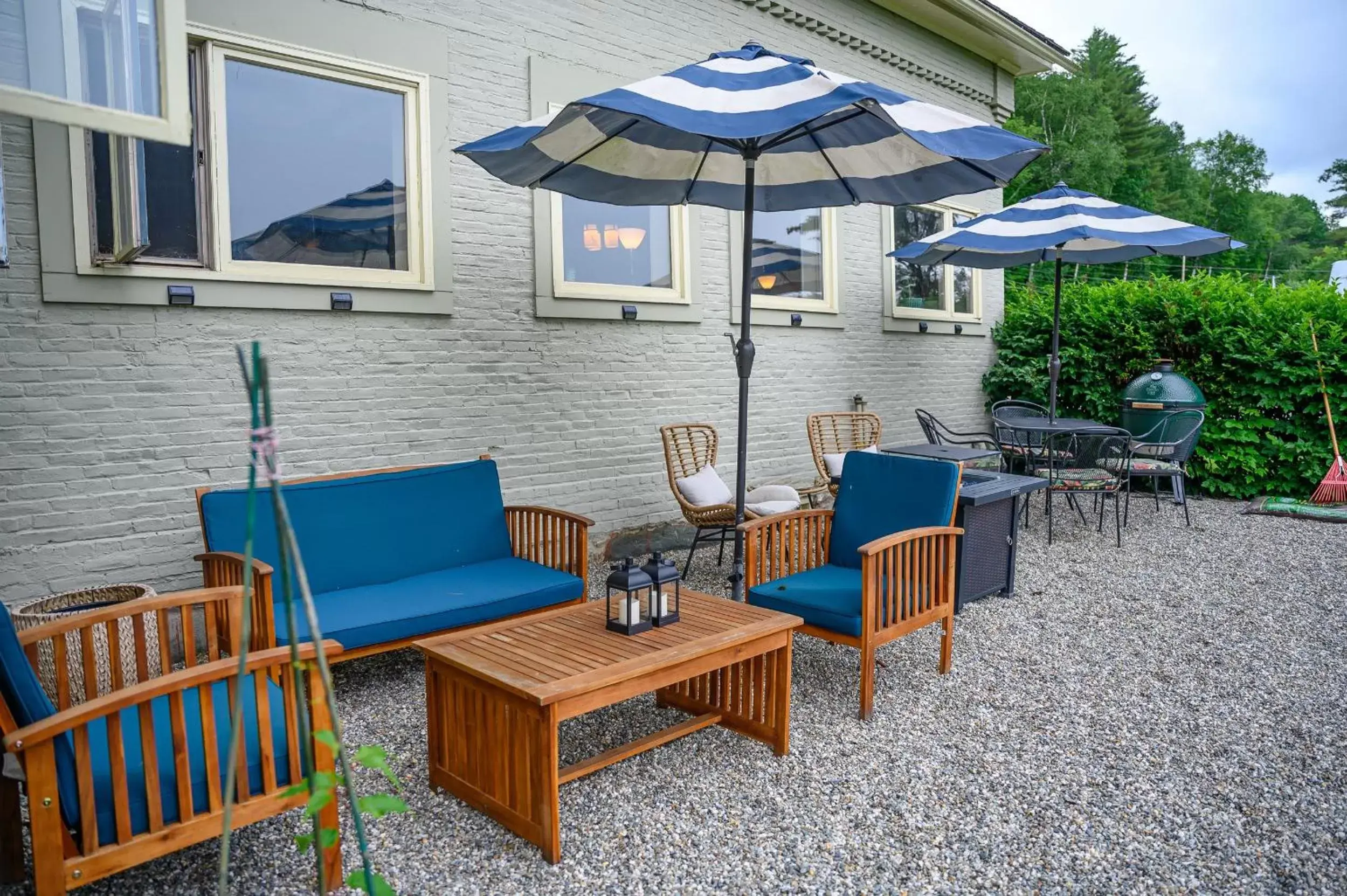 Patio in Brass Lantern Inn