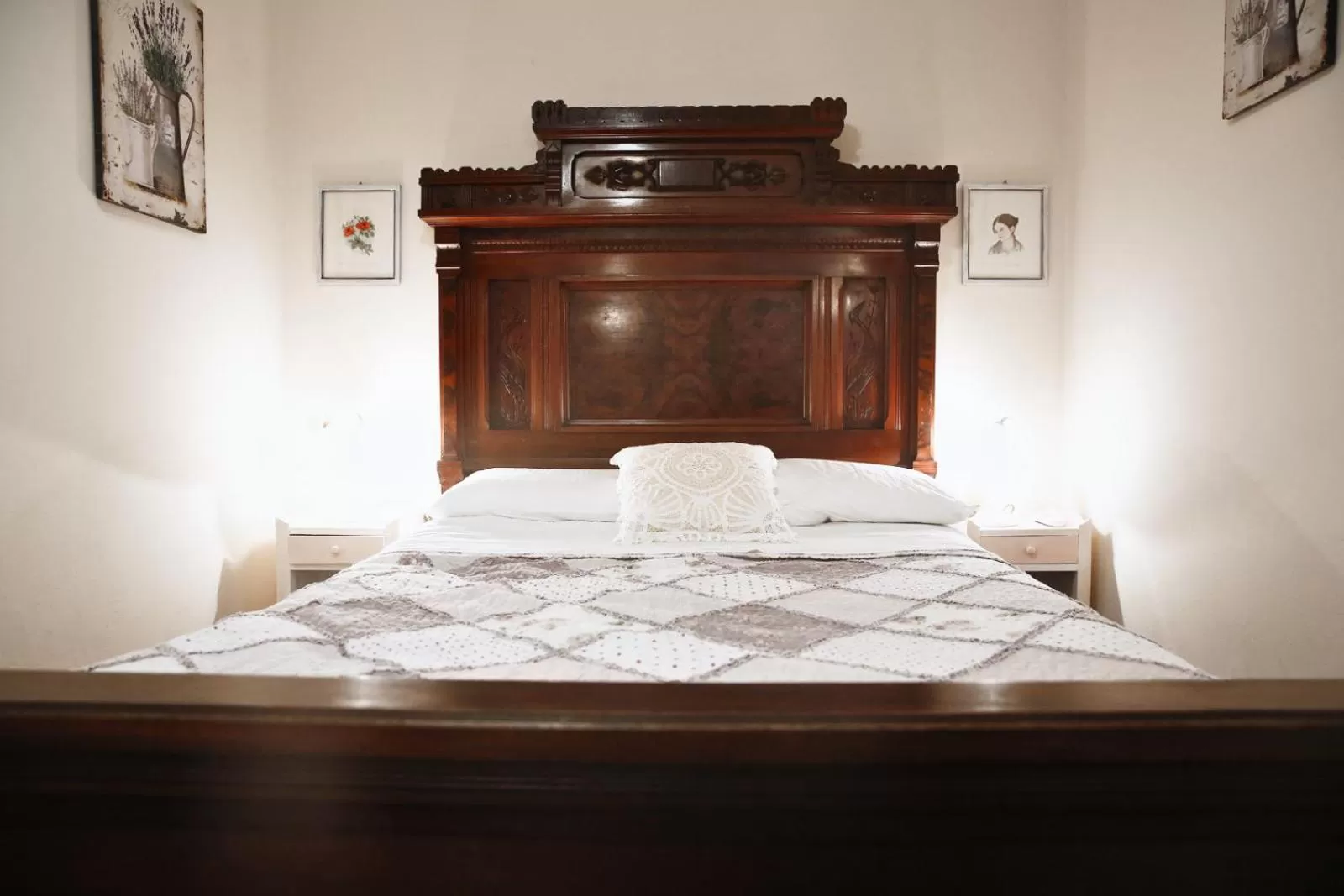 Bed in Villa Albertina