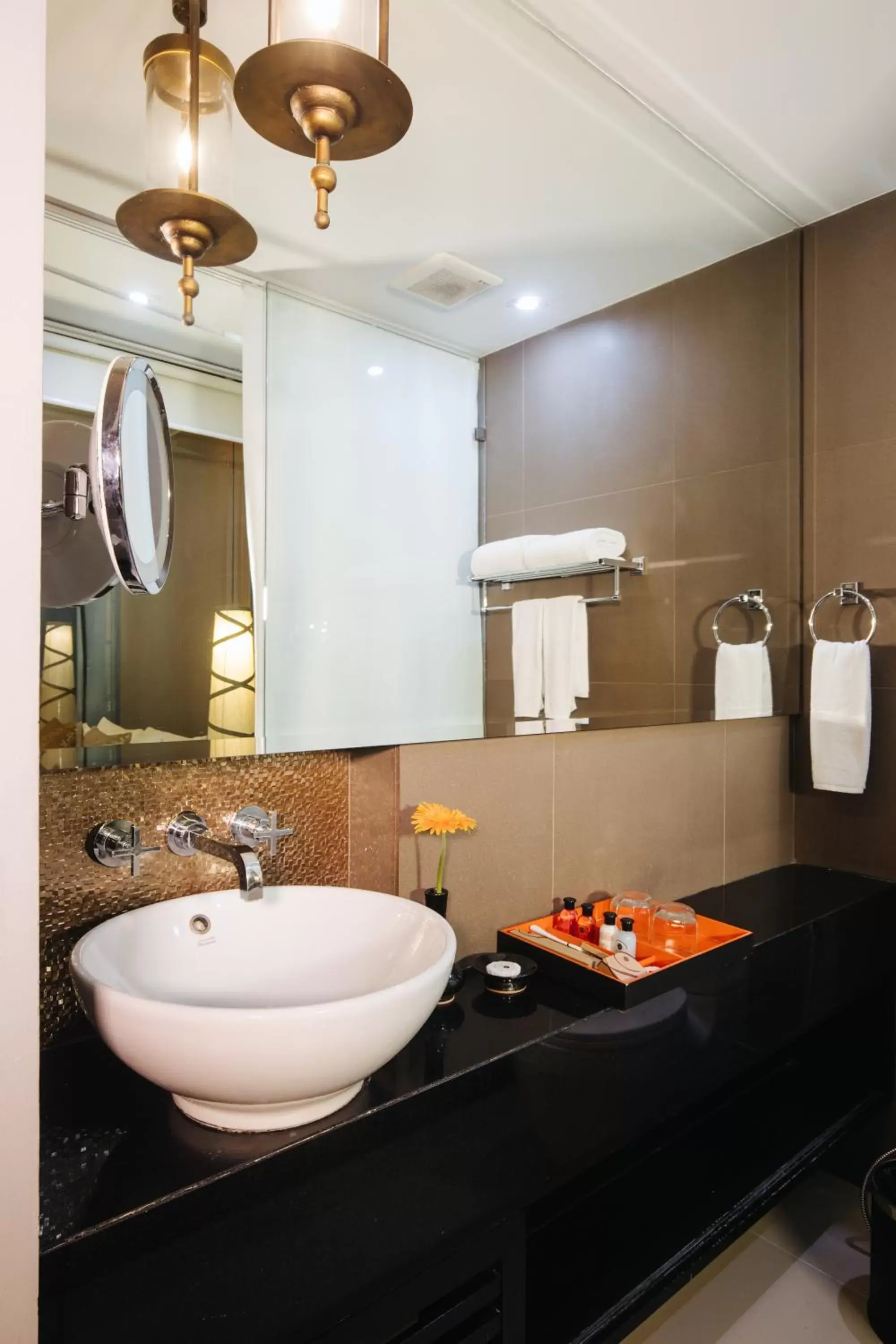 Bathroom in De Chai Oriental Nimman - SHA Plus
