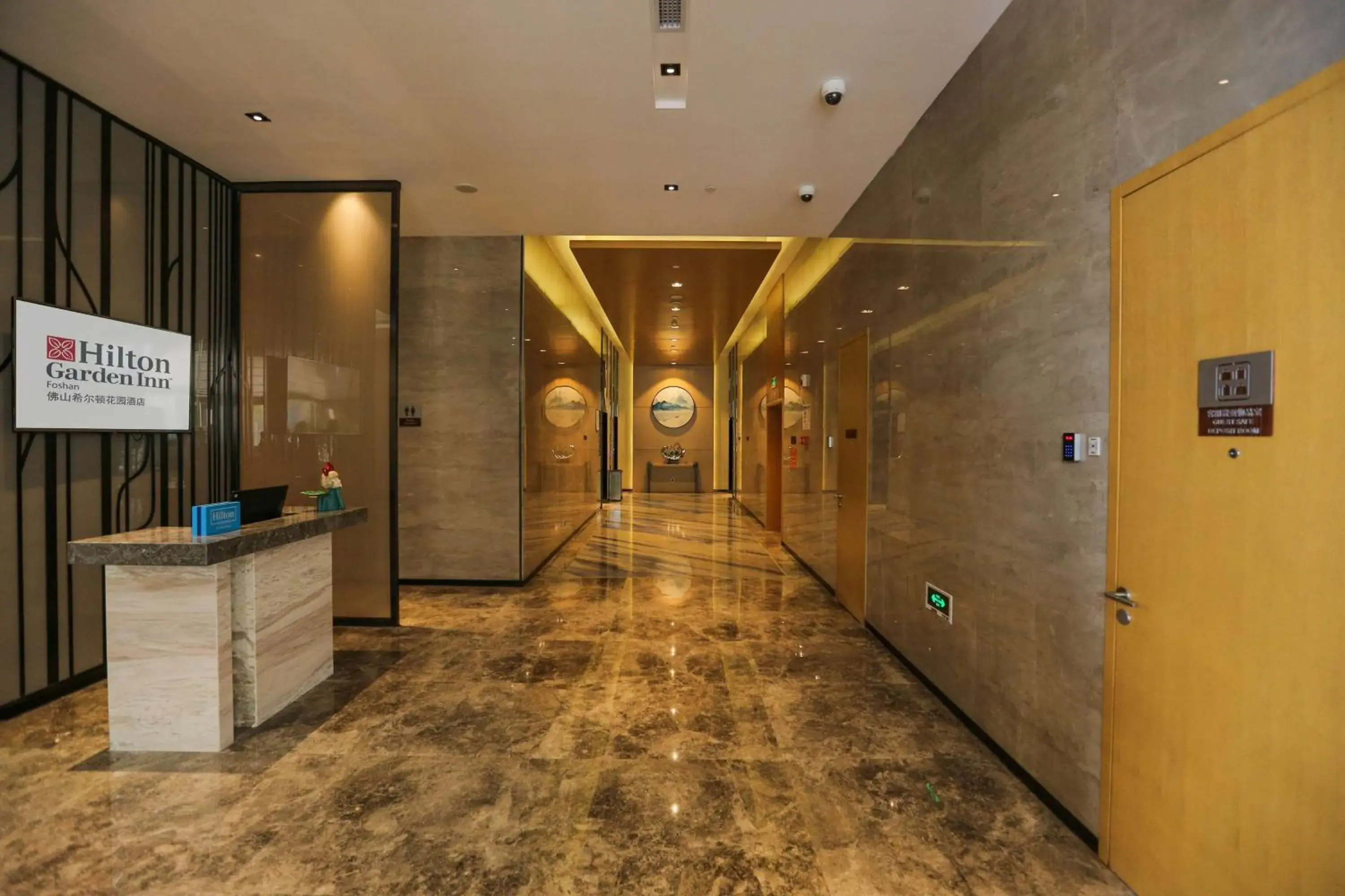 Property building, Lobby/Reception in Hilton Garden Inn Foshan