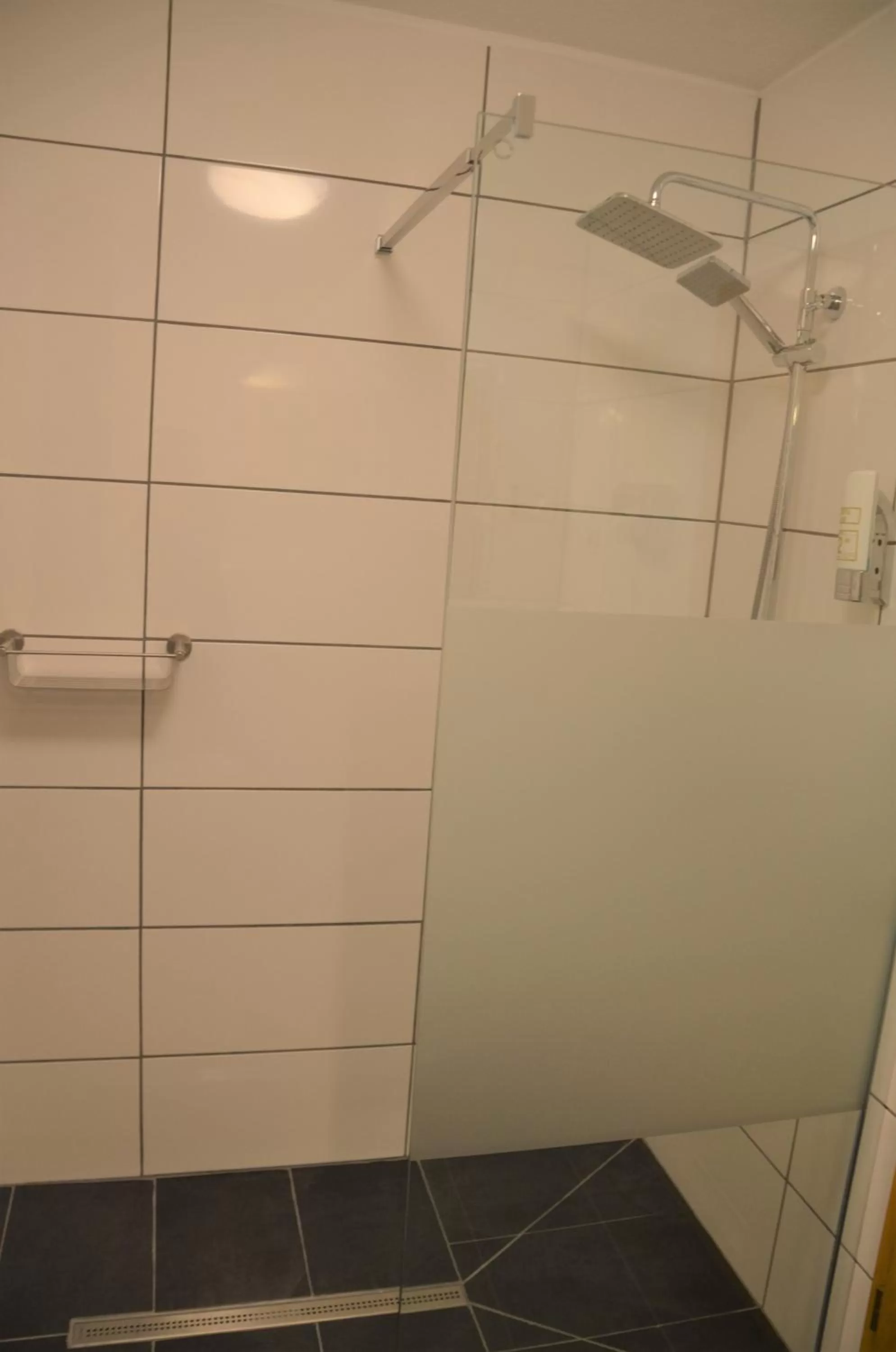 Shower in Hotel Hirt