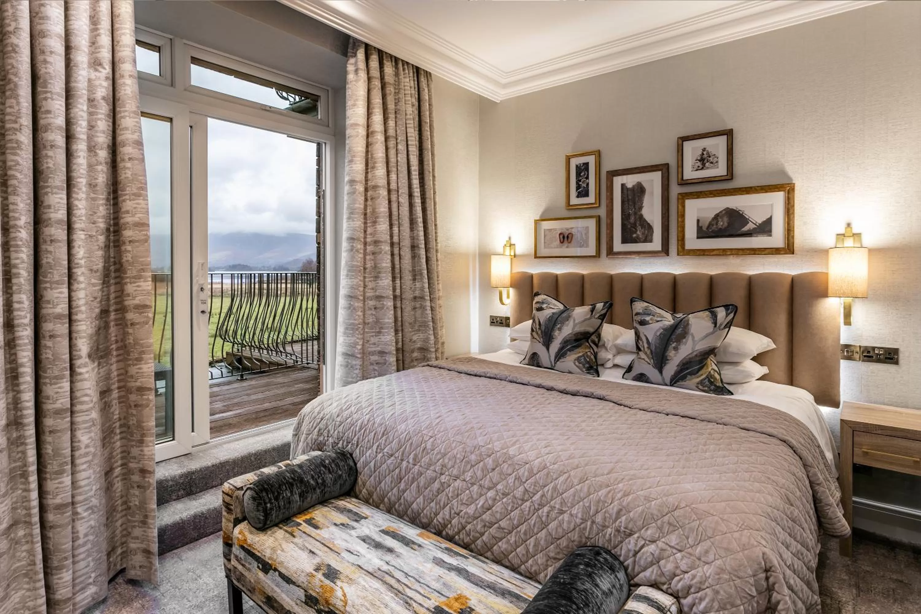 Bedroom, Bed in Lodore Falls Hotel & Spa