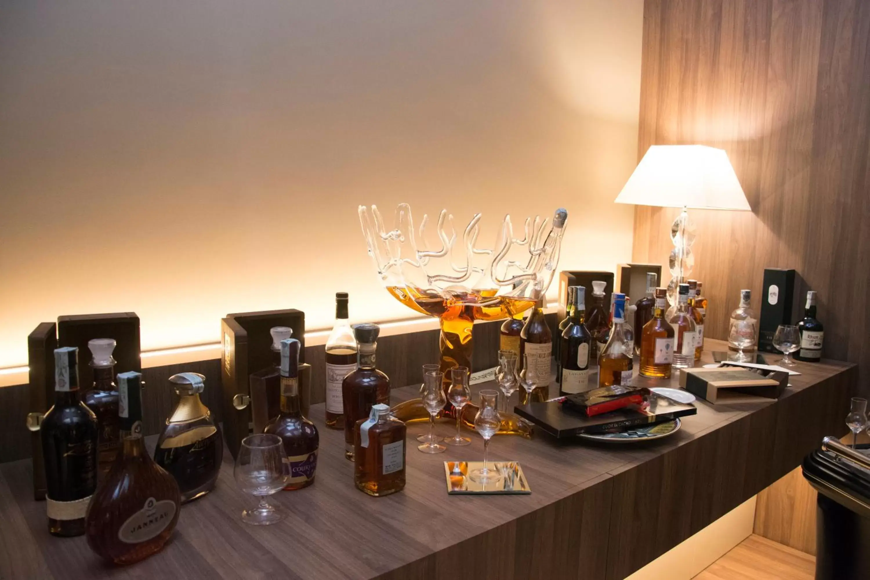 Restaurant/places to eat in Hotel Commercio Restaurant/places to eat in Hotel Commercio