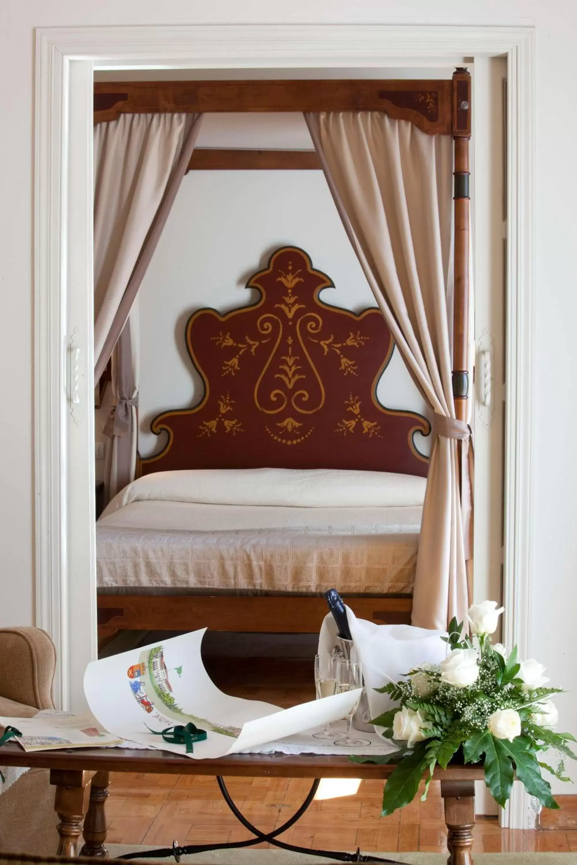 Bed in Parador de Teruel Bed in Parador de Teruel