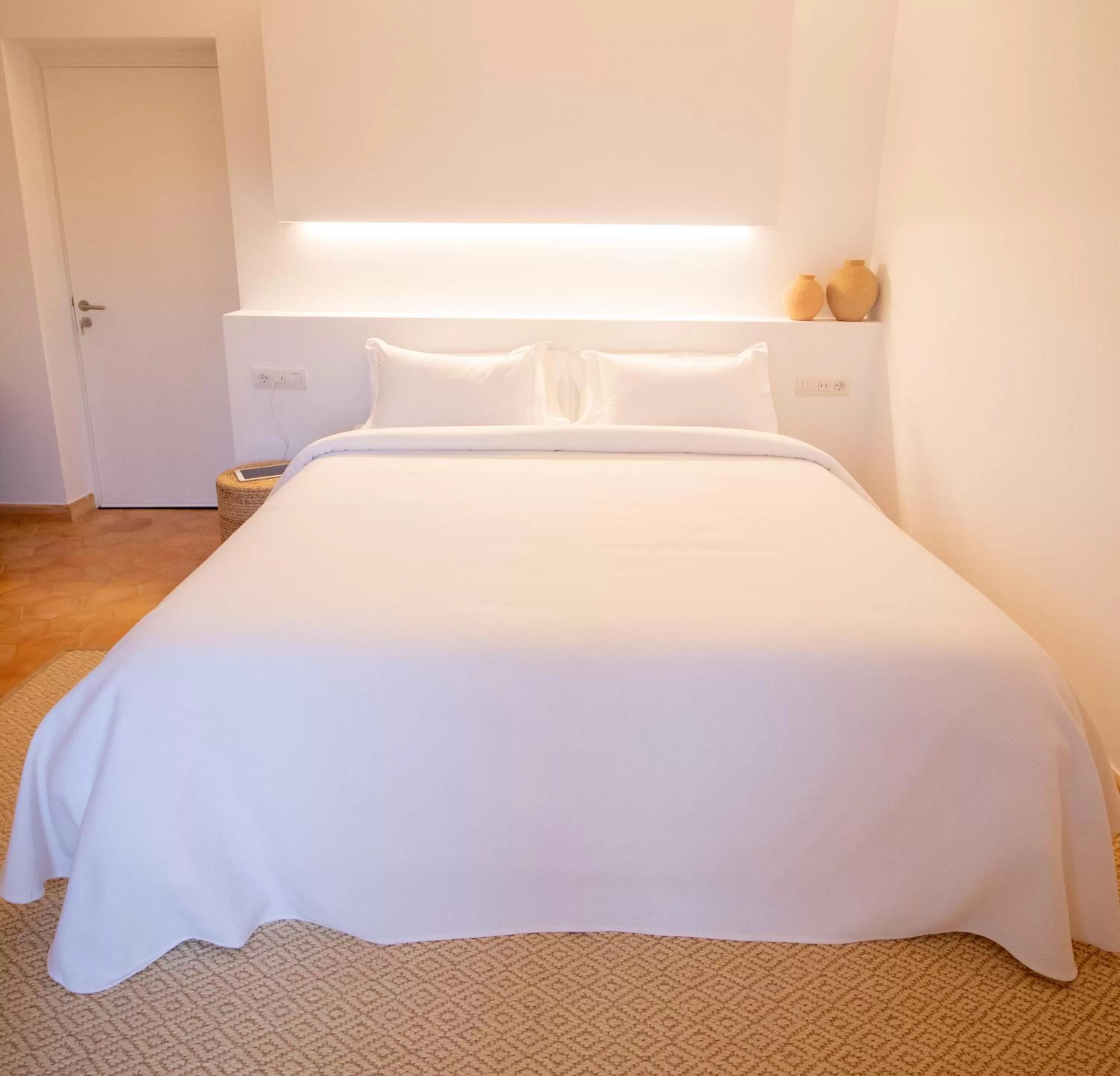 Bedroom, Bed in Hotel Boutique Can Pocovi