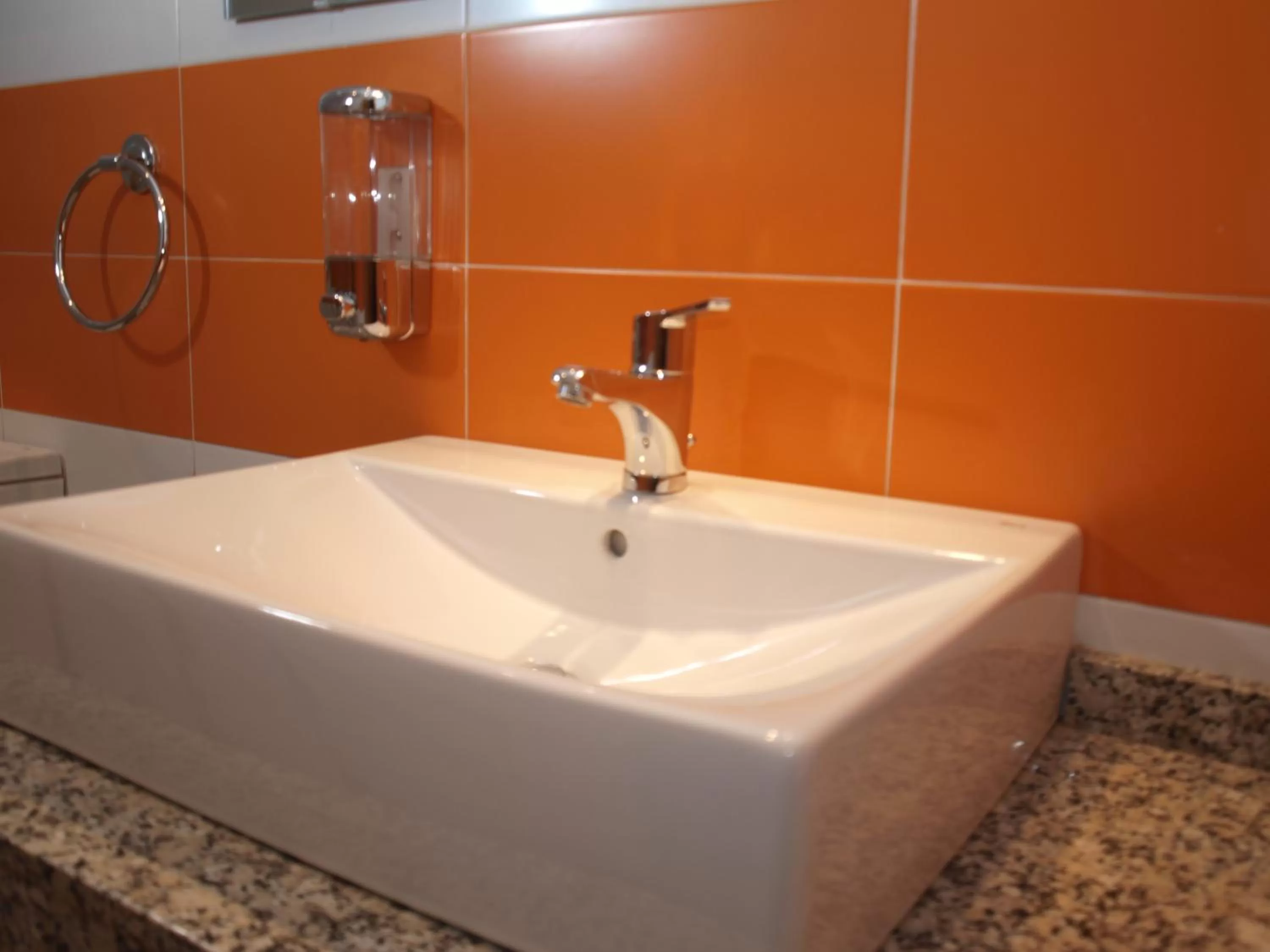 Bathroom in Hostal La Ribera del Júcar