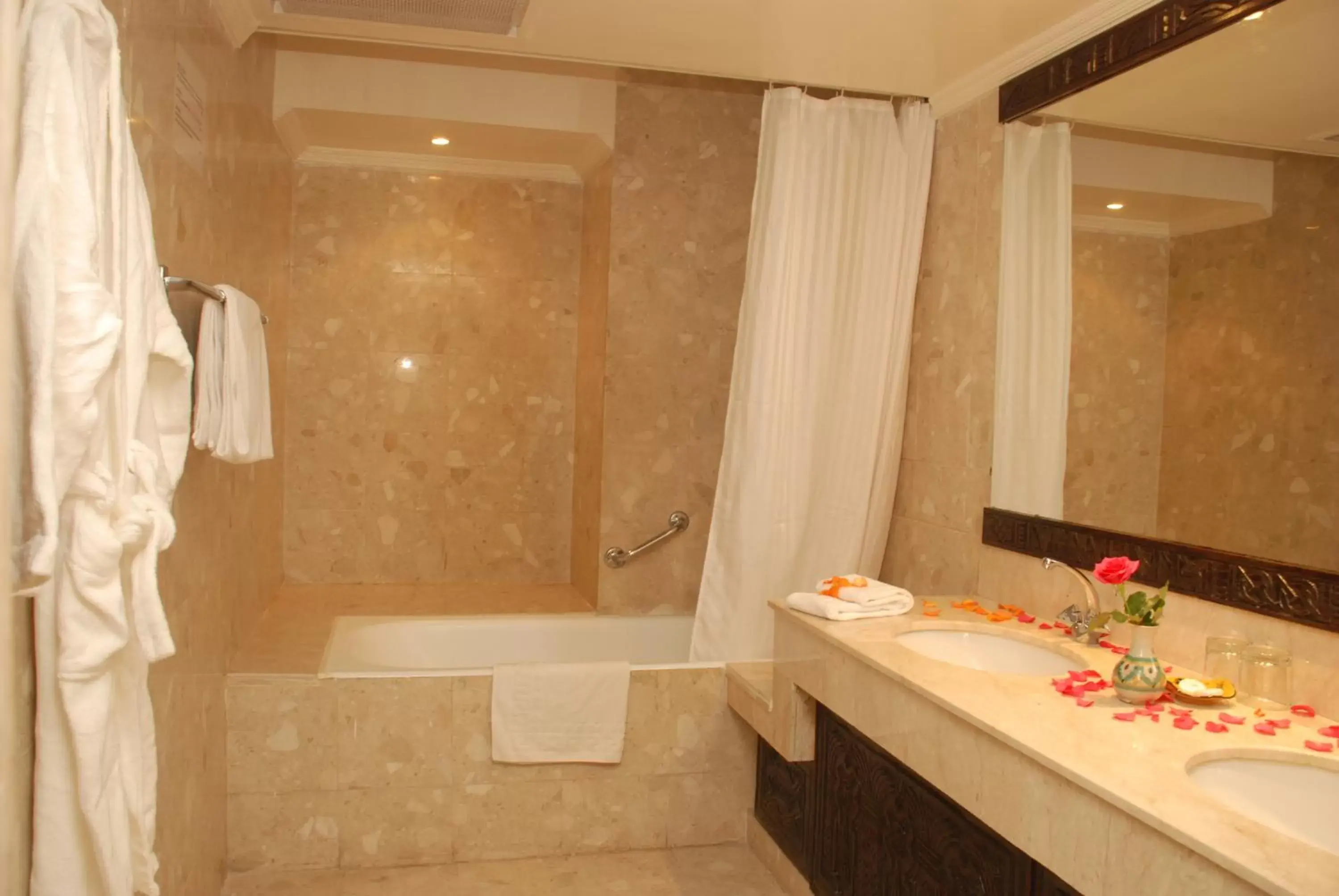 Bathroom in Oasis Hotel & Spa