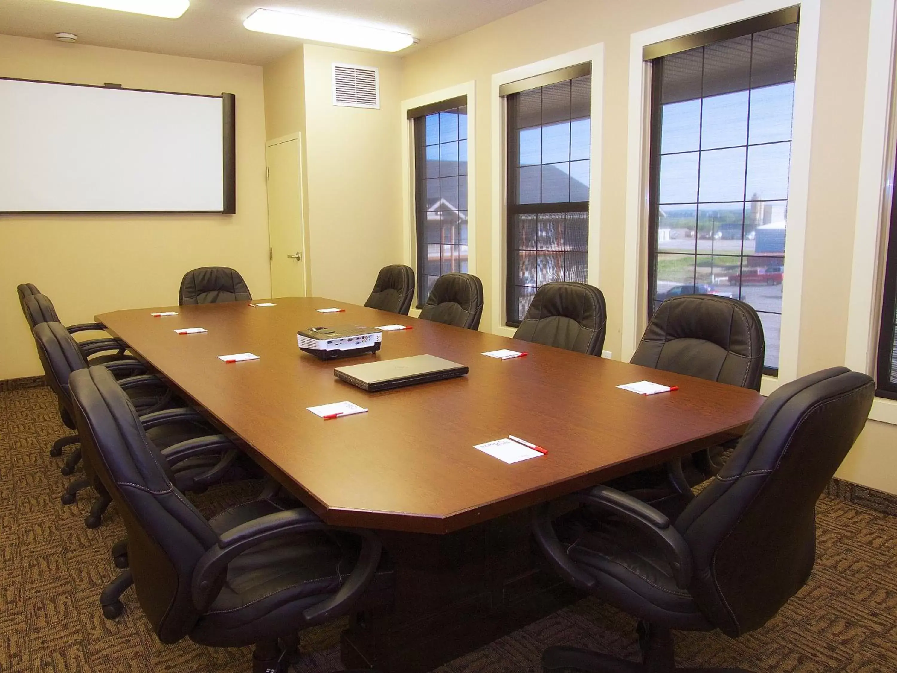 Meeting/conference room in BCMInns - Lac La Biche