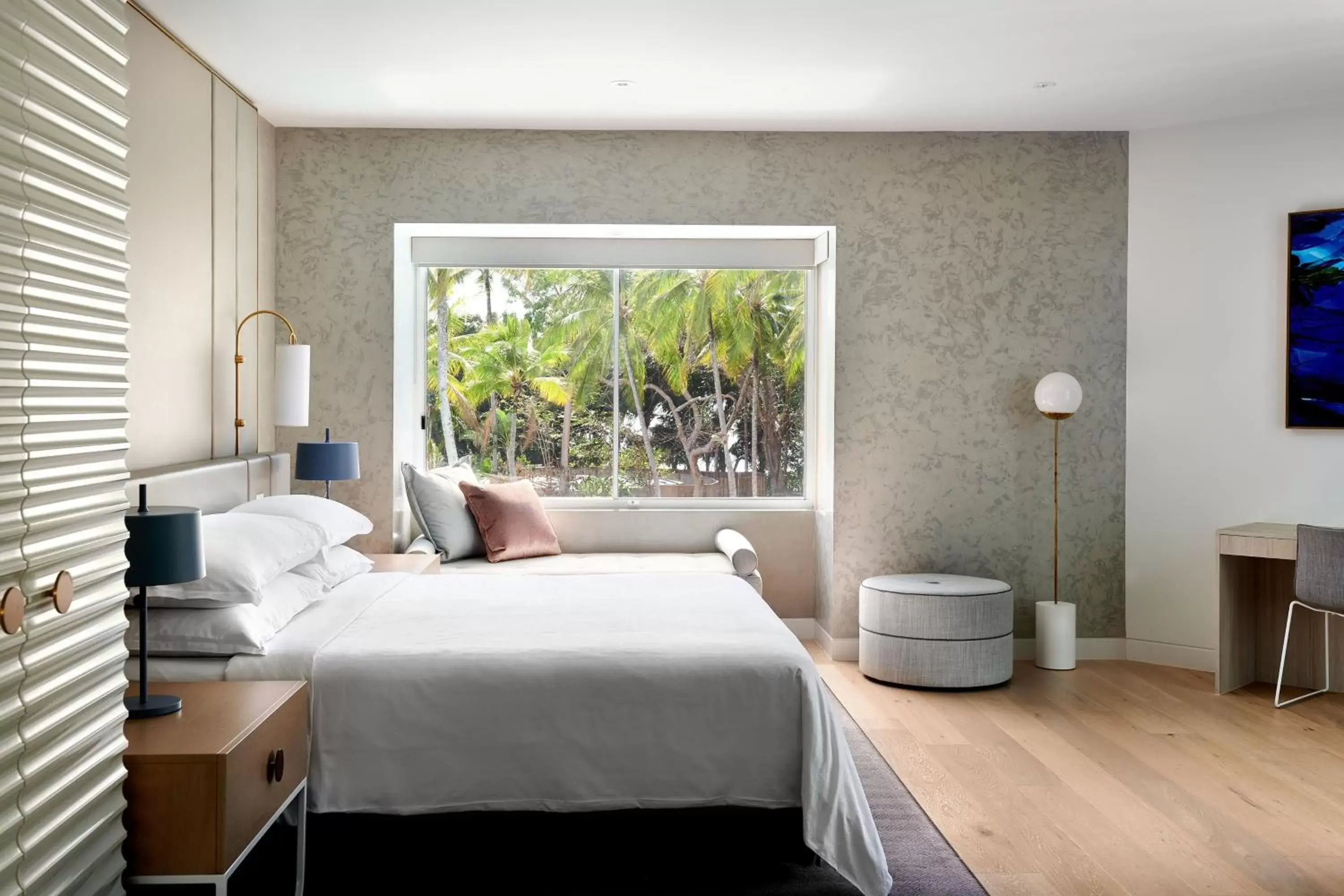 Bedroom, Bed in Sheraton Grand Mirage Resort, Port Douglas