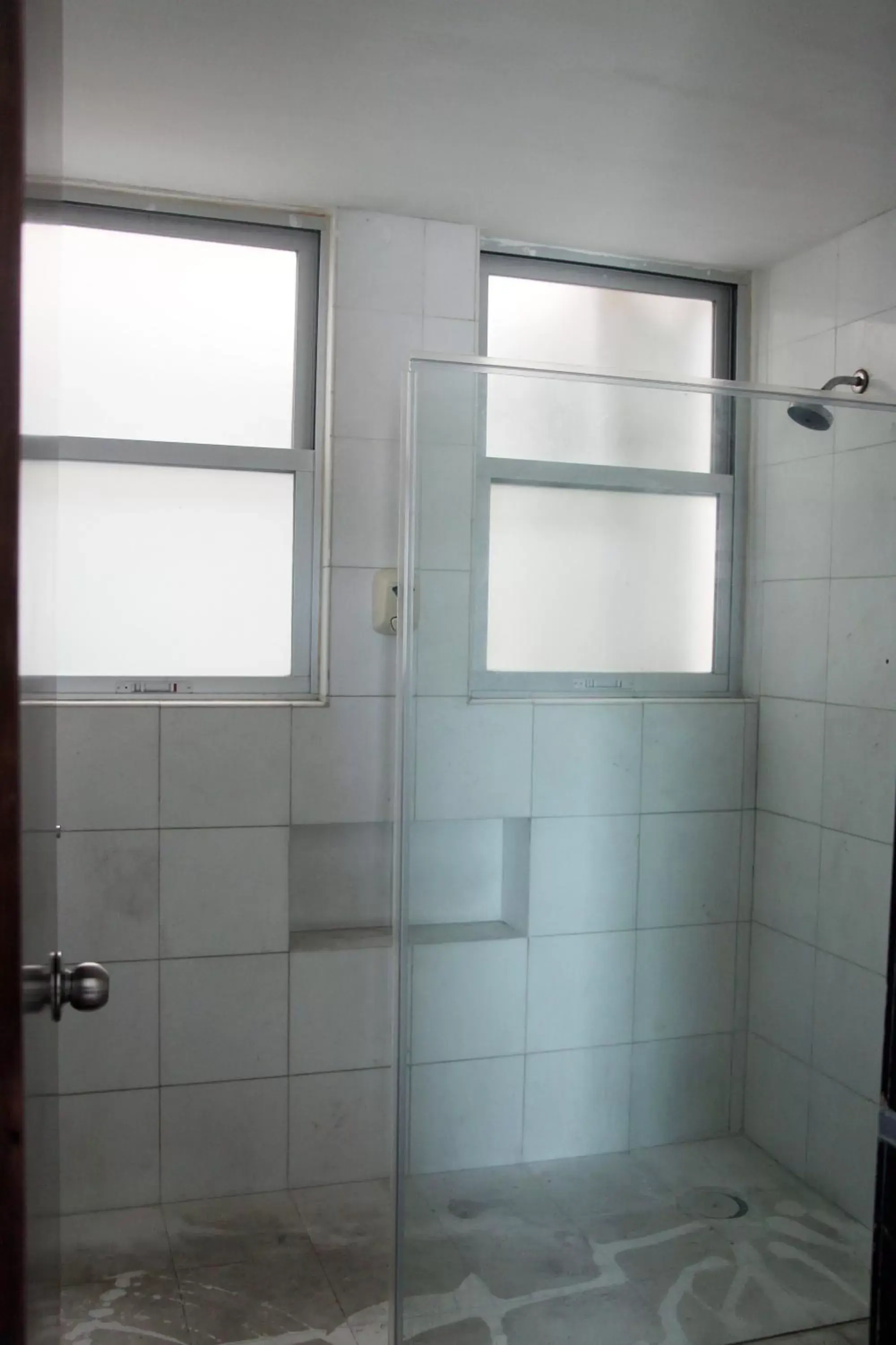 Shower, Bathroom in Hotel & Hostal Casa de Luz Cancun