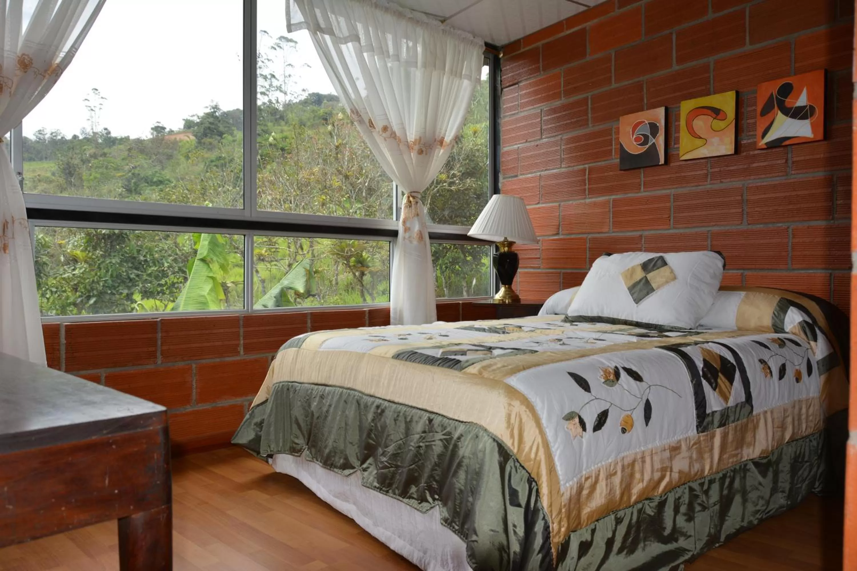 Decorative detail, Bed in Hosteria Florecer